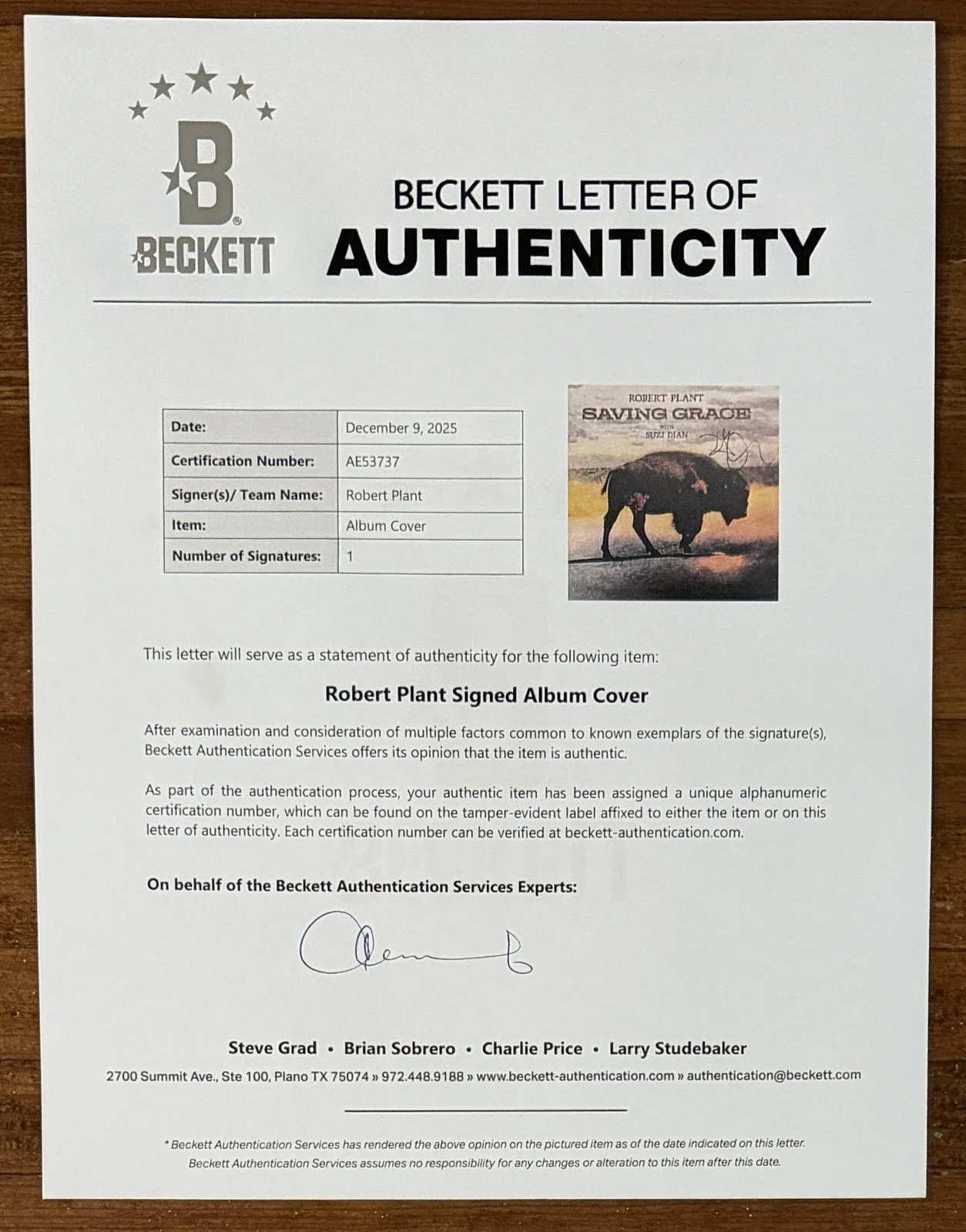 Robert Plant — ROBERT PLANT of LED ZEPPLIN SIGNED SAVING GRACE VINYL LP COVER BECKETT BAS COA, image 4