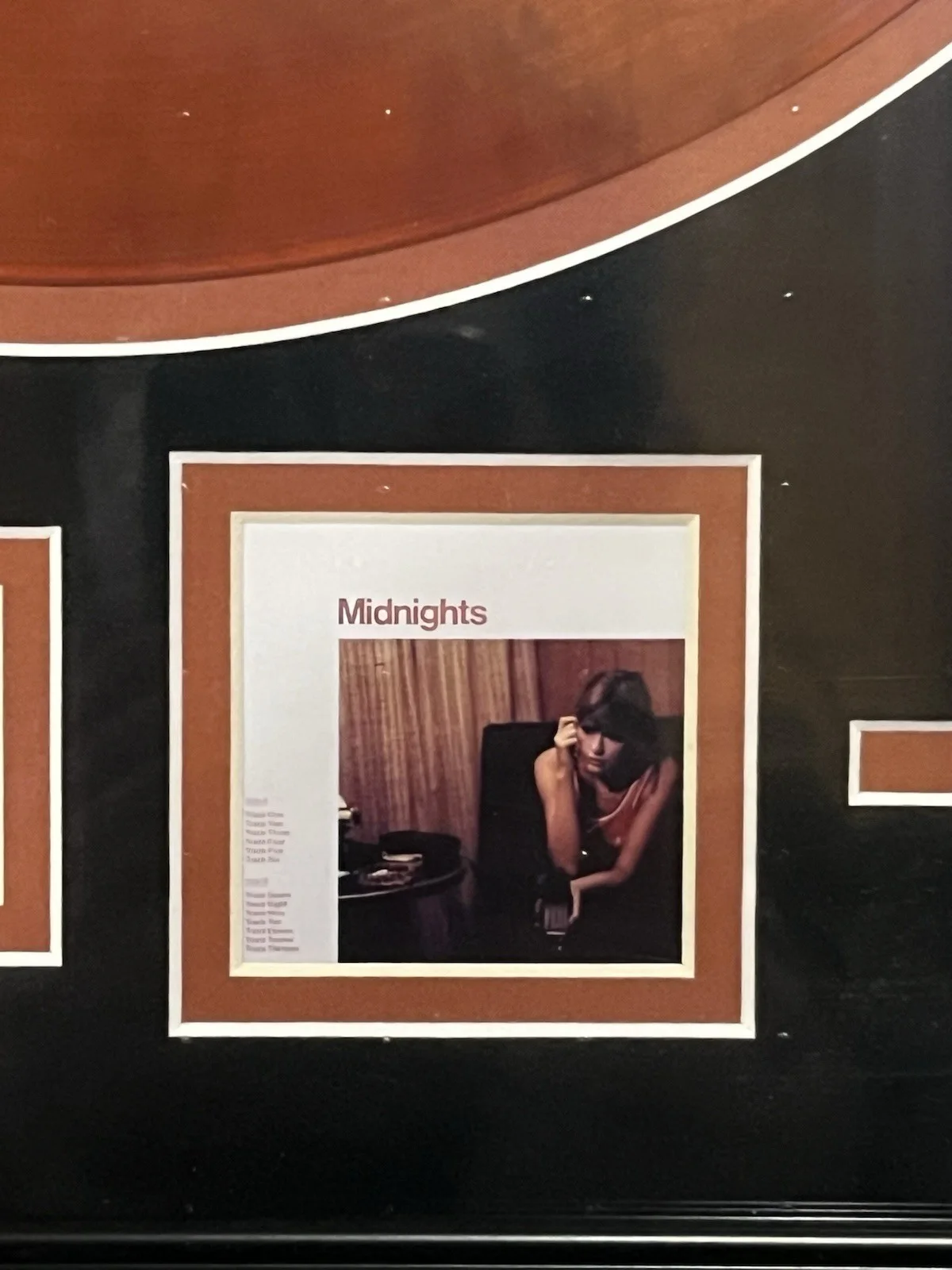 Taylor Swift Signed Autographed Midnights Album Vinyl Framed JSA COA, изображение 5
