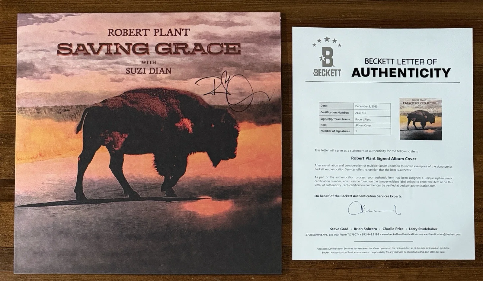 Robert Plant — ROBERT PLANT LED ZEPPLIN SIGNED SAVING GRACE VINYL LP COVER BECKETT BAS COA