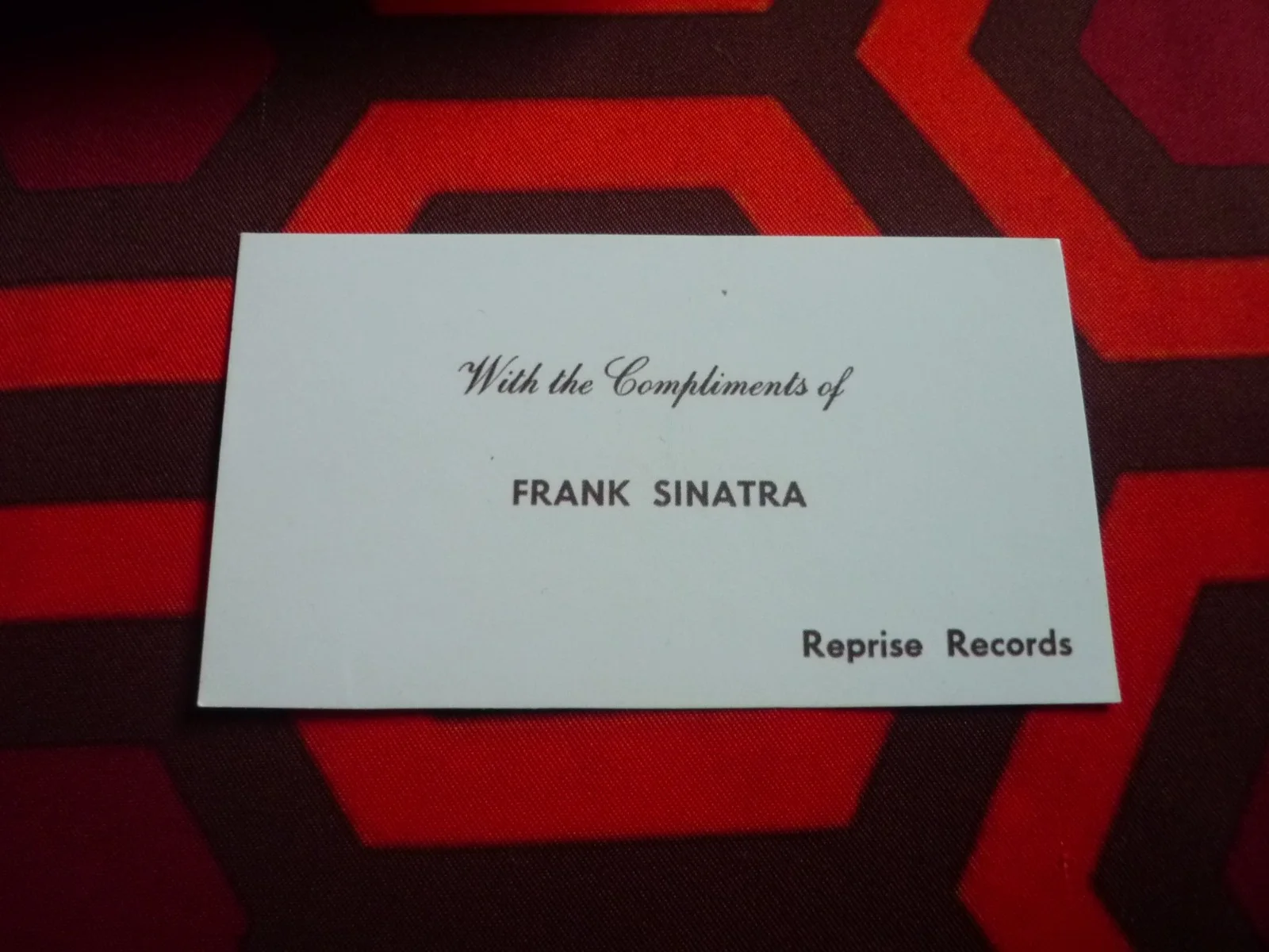 Replica prop boxed business card 1:1 scale with compliments frank sinatra, image 4