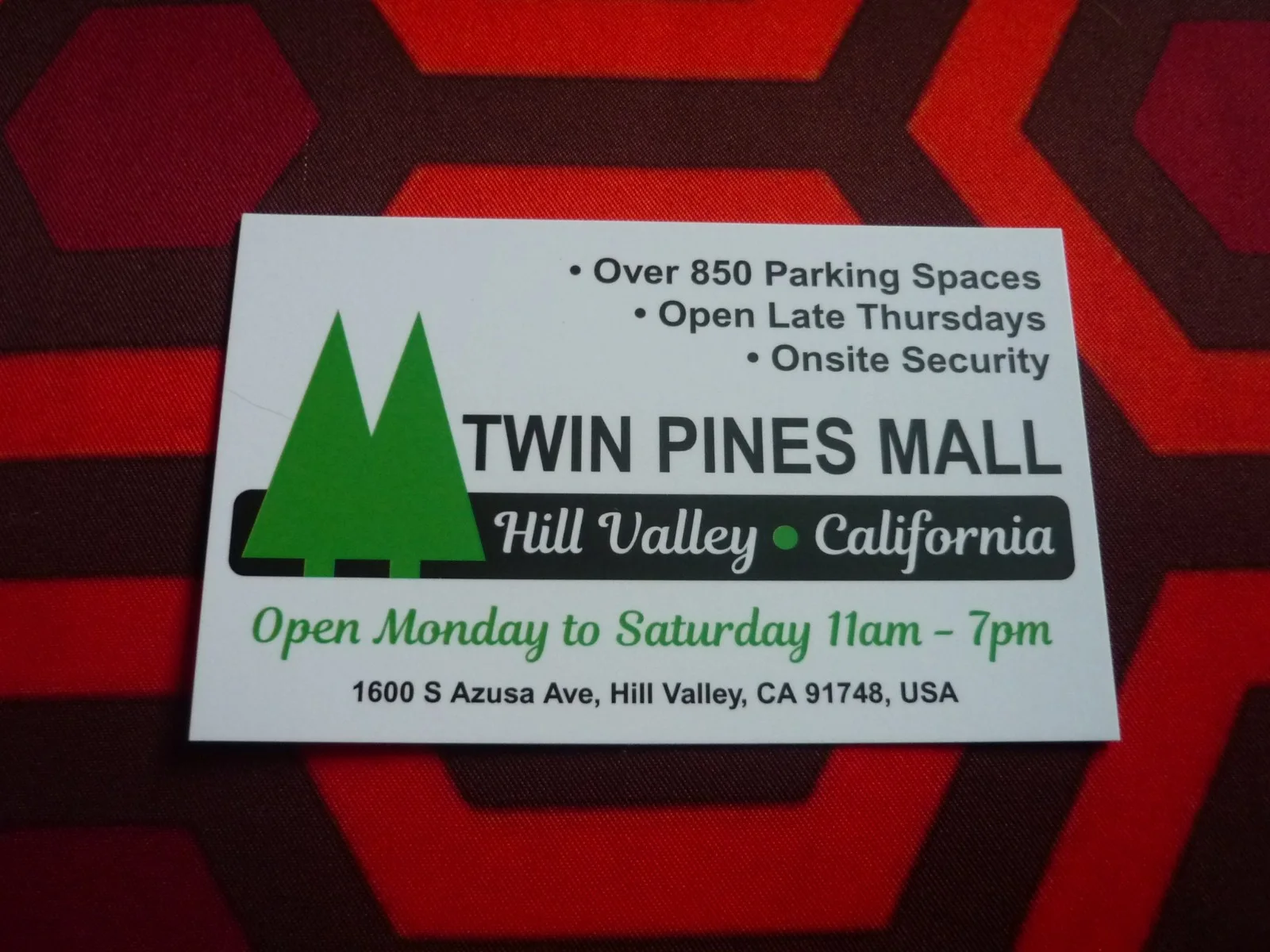 Replica prop boxed business card 1:1 scale back future twin pine mall hill vall, изображение 4