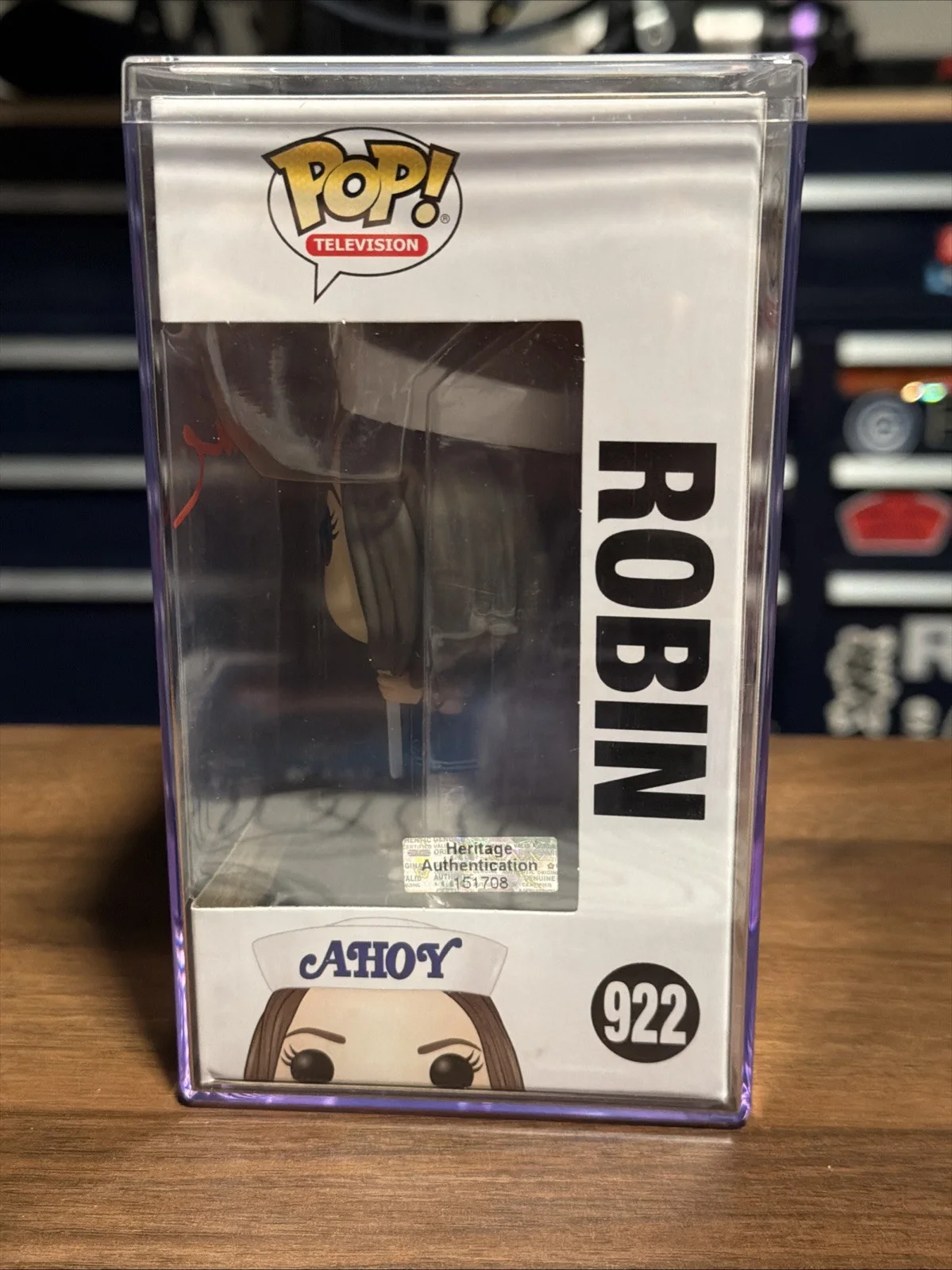Maya Hawke — Maya Hawke Autographed Robin Stranger Things Funko Pop #922 With COA, image 2