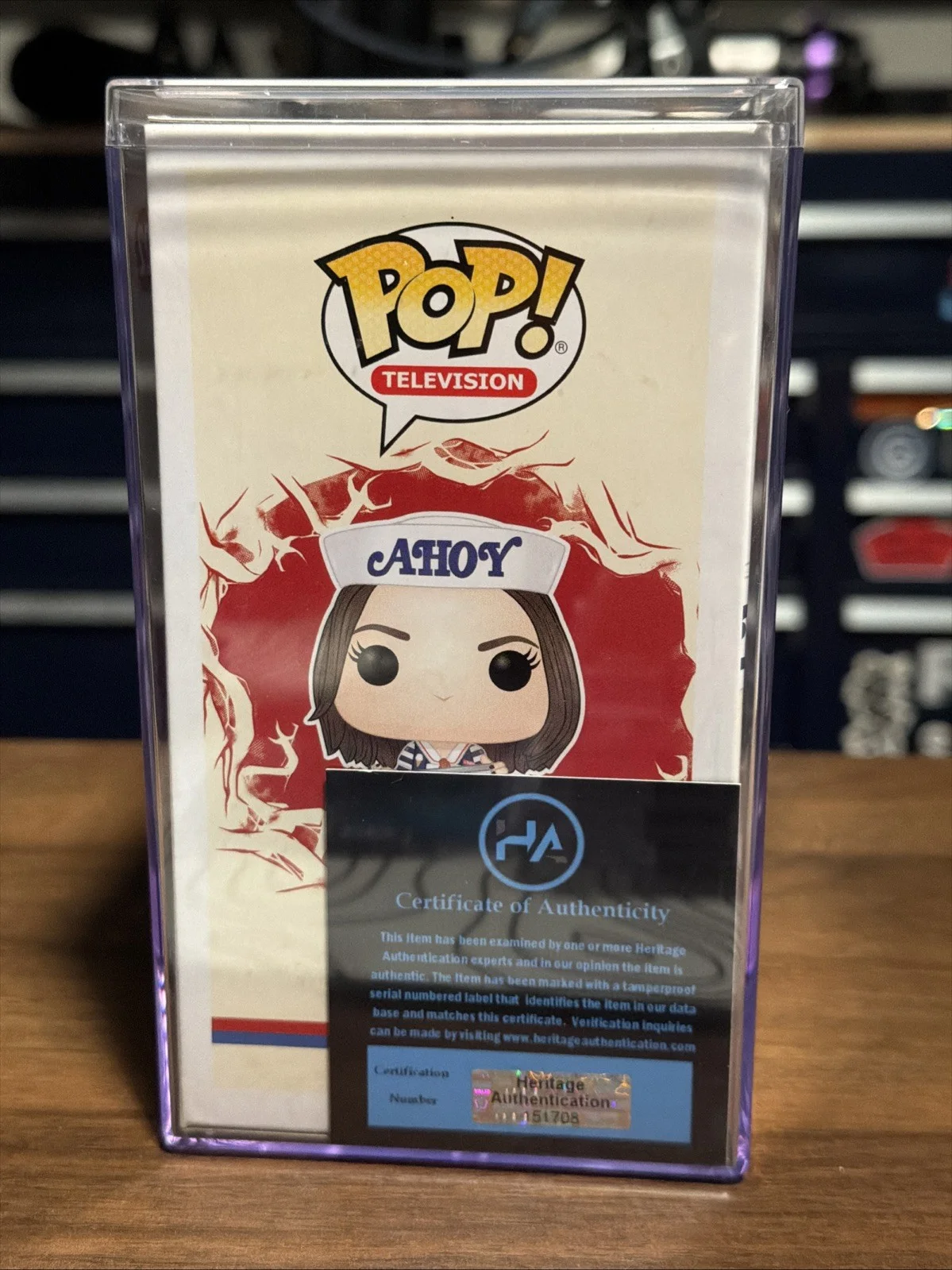 Maya Hawke — Maya Hawke Autographed Robin Stranger Things Funko Pop #922 With COA, image 4