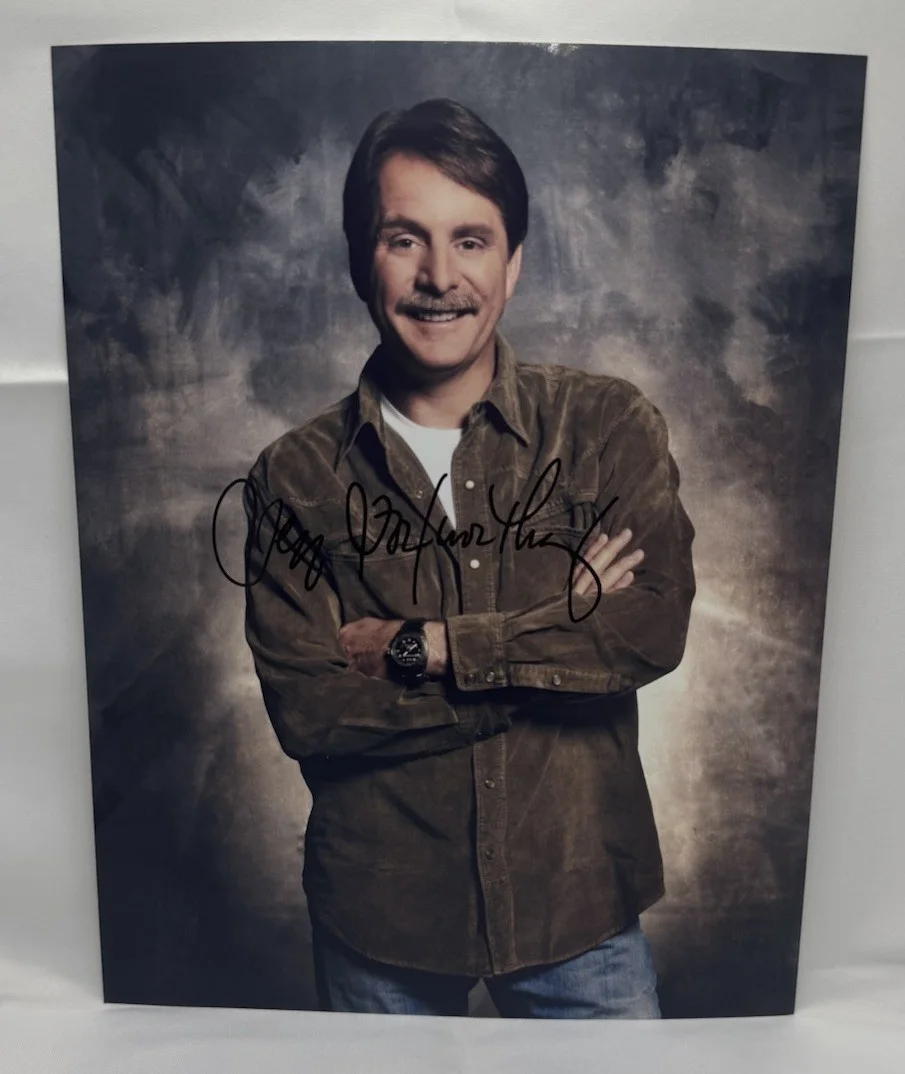 Jeff Foxworthy — Jeff Foxworthy Autograph Signed Comdian Actor 8.5x11 Photo Blue Collar Comedy