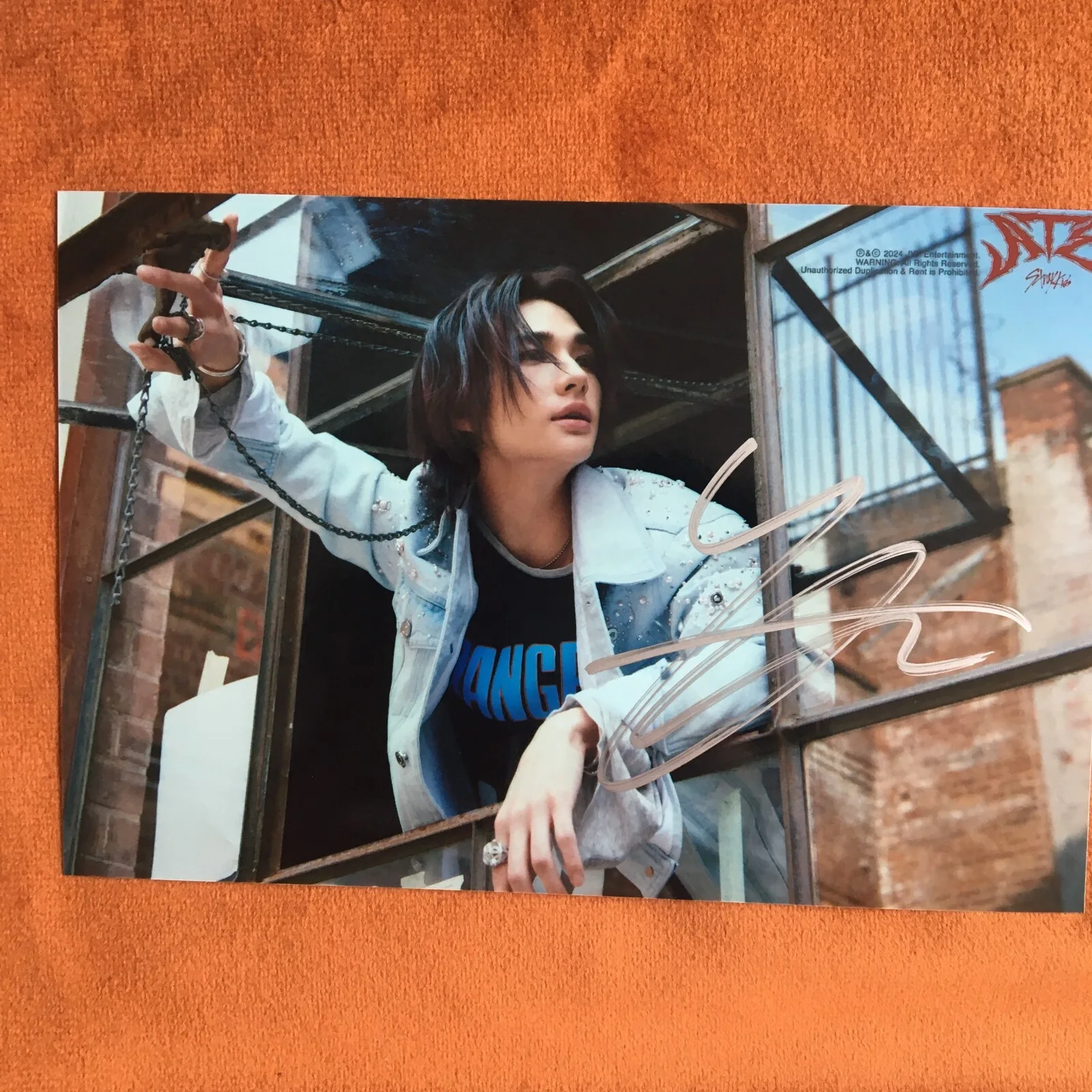 Stray Kids Hwang Hyun-Jin Photo ATE Autographed Sign K-POP Collection 4*6 2024, изображение 4