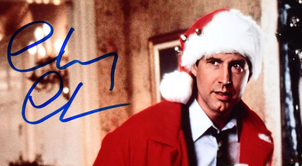 Chevy Chase — Chevy Chase Autographed 11x14 Christmas Vacation-Beckett W Hologram *Blue, image 2
