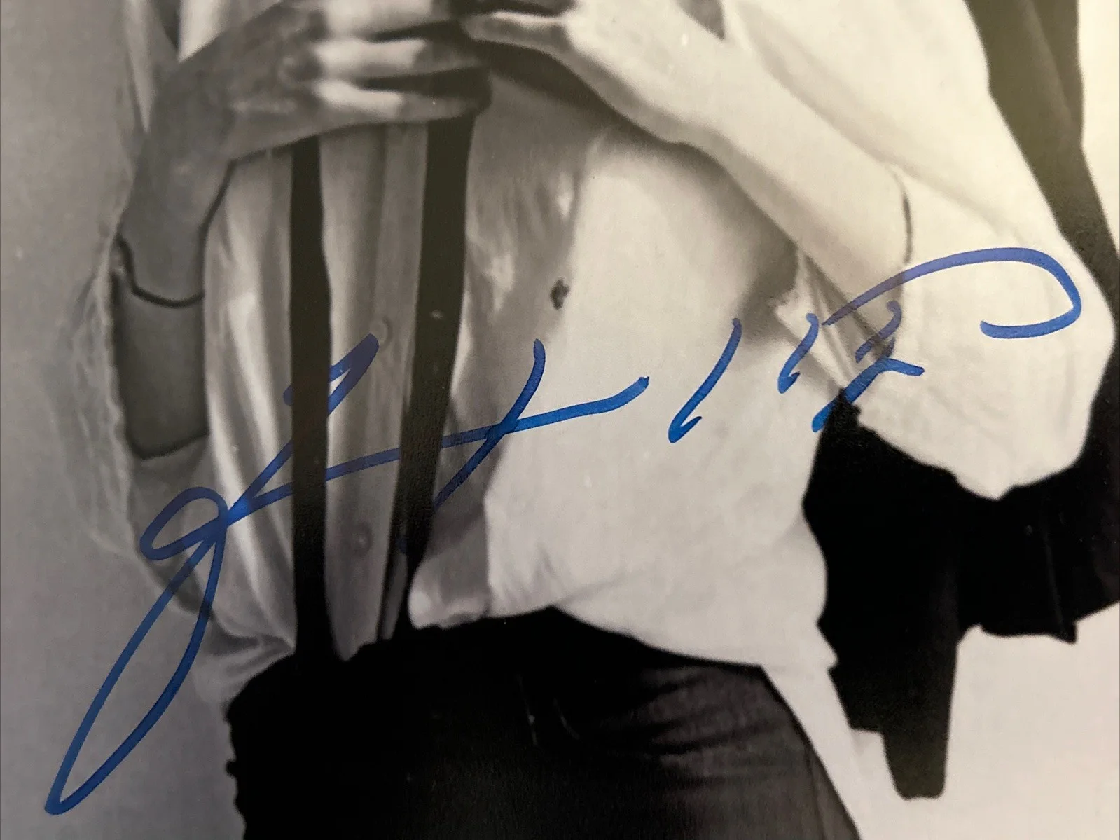 PATTI SMITH SINGER, SONGWRITER, SIGNED AUTOGRAPHED 8x10 PHOTO A, image 2