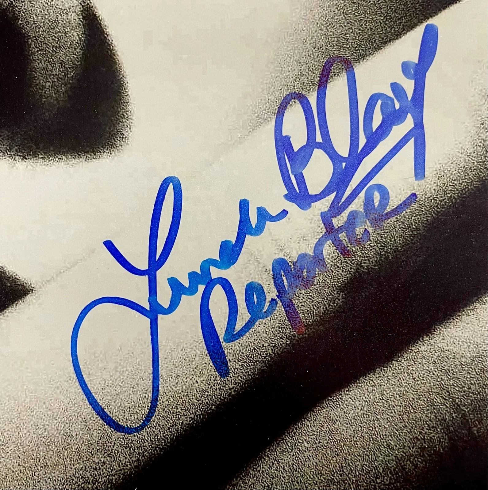 Linda Blair — Linda Blair Signed Scream 11x17 Movie Poster Authentic Autograph JSA COA, image 2