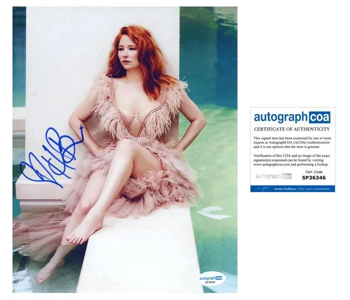Haley Bennett — Haley Bennett "Widow Clicquot" AUTOGRAPH Signed Autographed 8x10 Photo ACOA