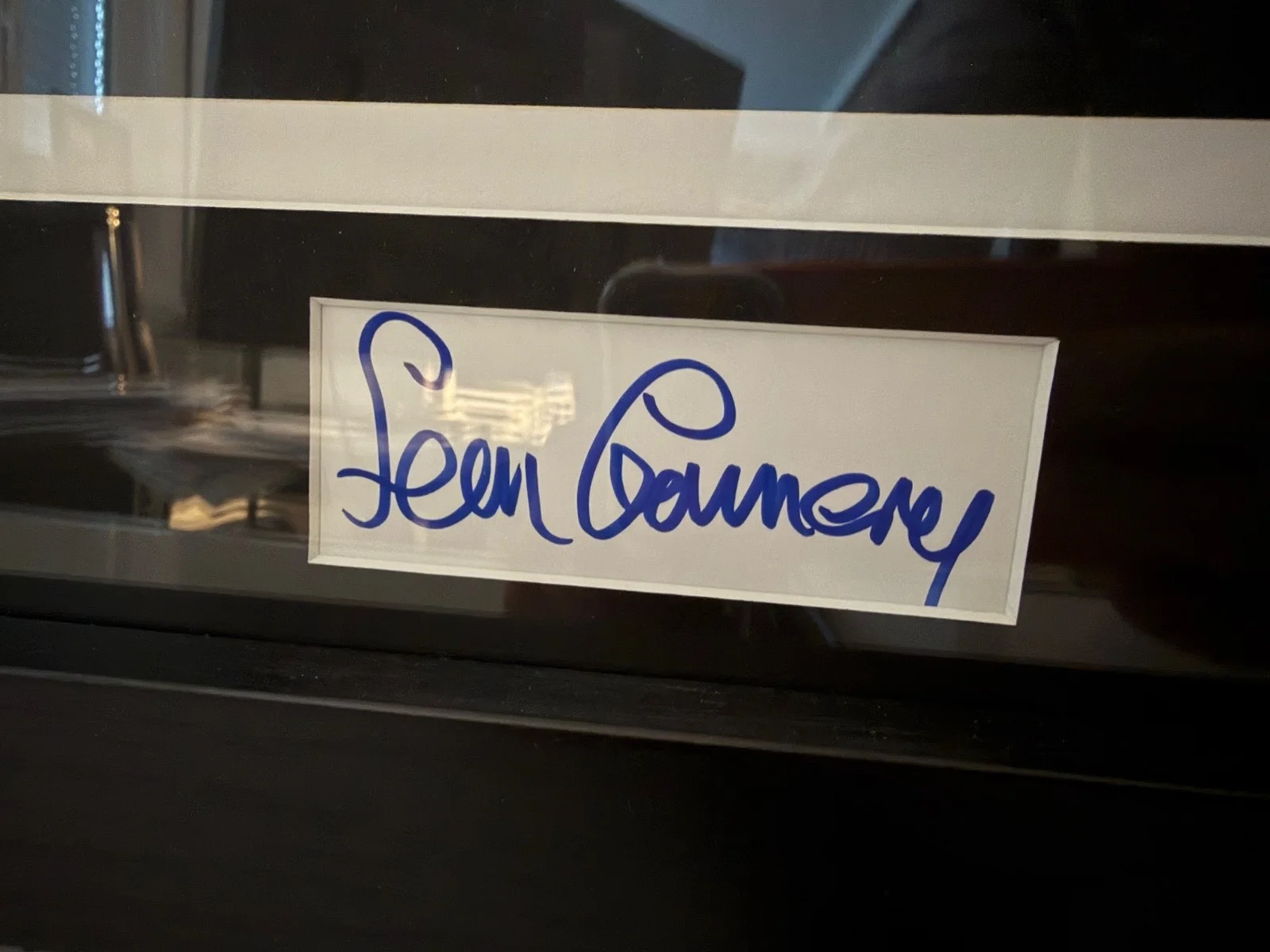 SEAN CONNERY 007 JAMES BOND GENUINE IP SIGNED AUTOGRAPH MUSEUM STANDARD FRAMED, image 2