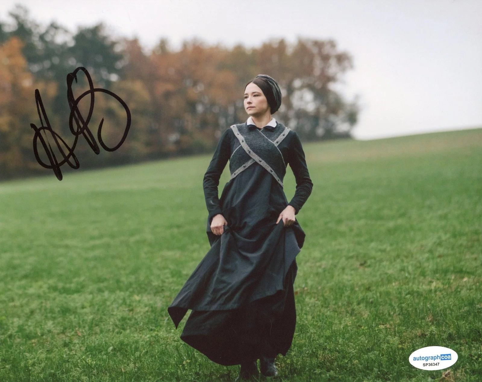 Haley Bennett — Haley Bennett "Widow Clicquot" AUTOGRAPH Signed 'Barbe-Nicole' 8x10 Photo B ACOA, изображение 2