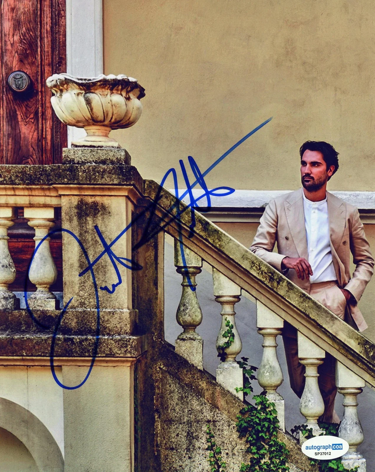 Jonathan Tetelman — Jonathan Tetelman AUTOGRAPH Signed Opera Singer Autographed 8x10 Photo C ACOA, изображение 2