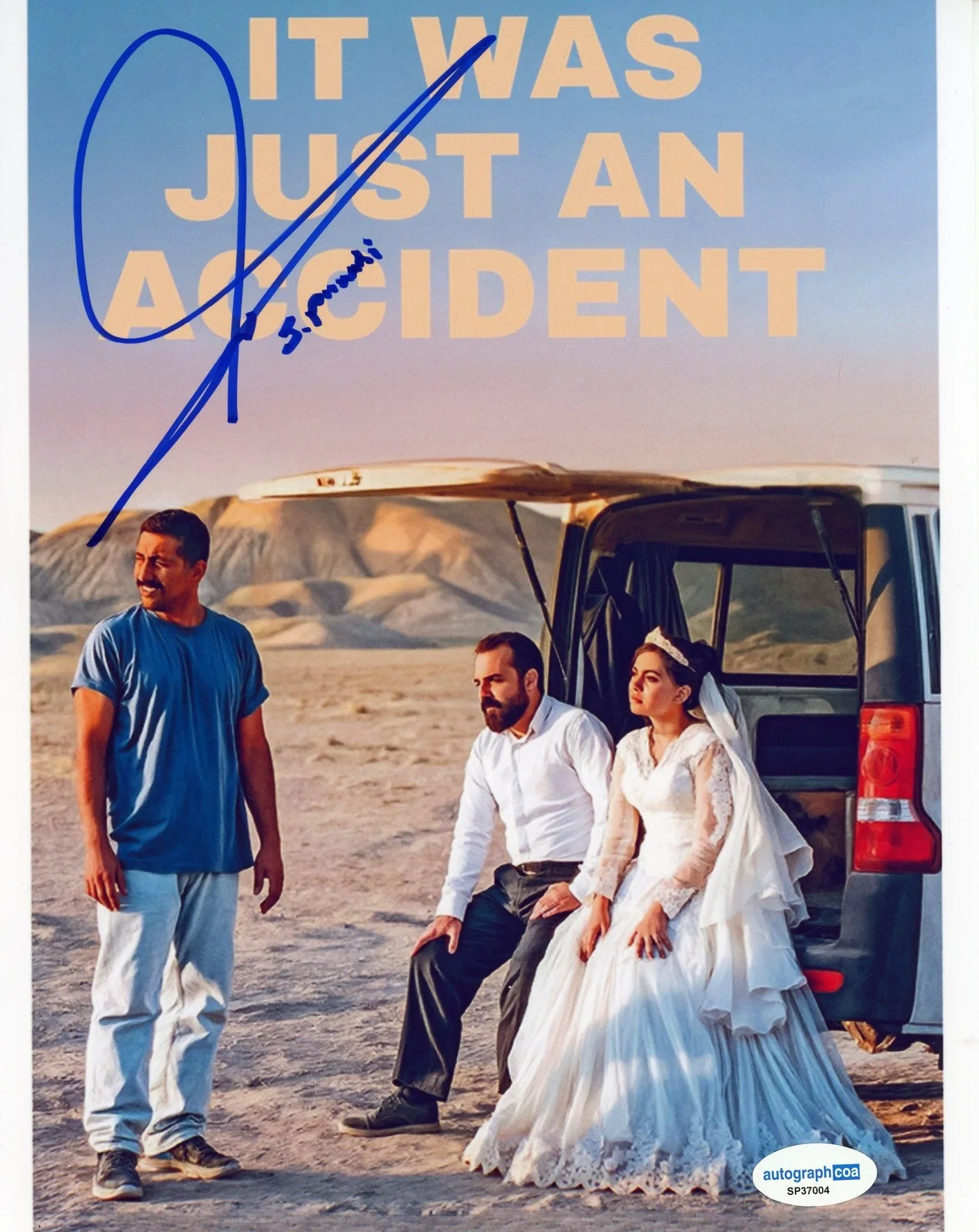 Jafar Panahi — Jafar Panahi "It Was Just an Accident" Director AUTOGRAPH Signed 8x10 Photo ACOA, image 2