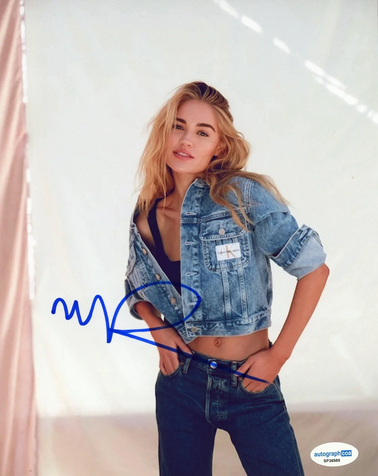 Michelle Randolph — Michelle Randolph "Landman" AUTOGRAPH Signed Autographed 8x10 Photo B ACOA, image 2