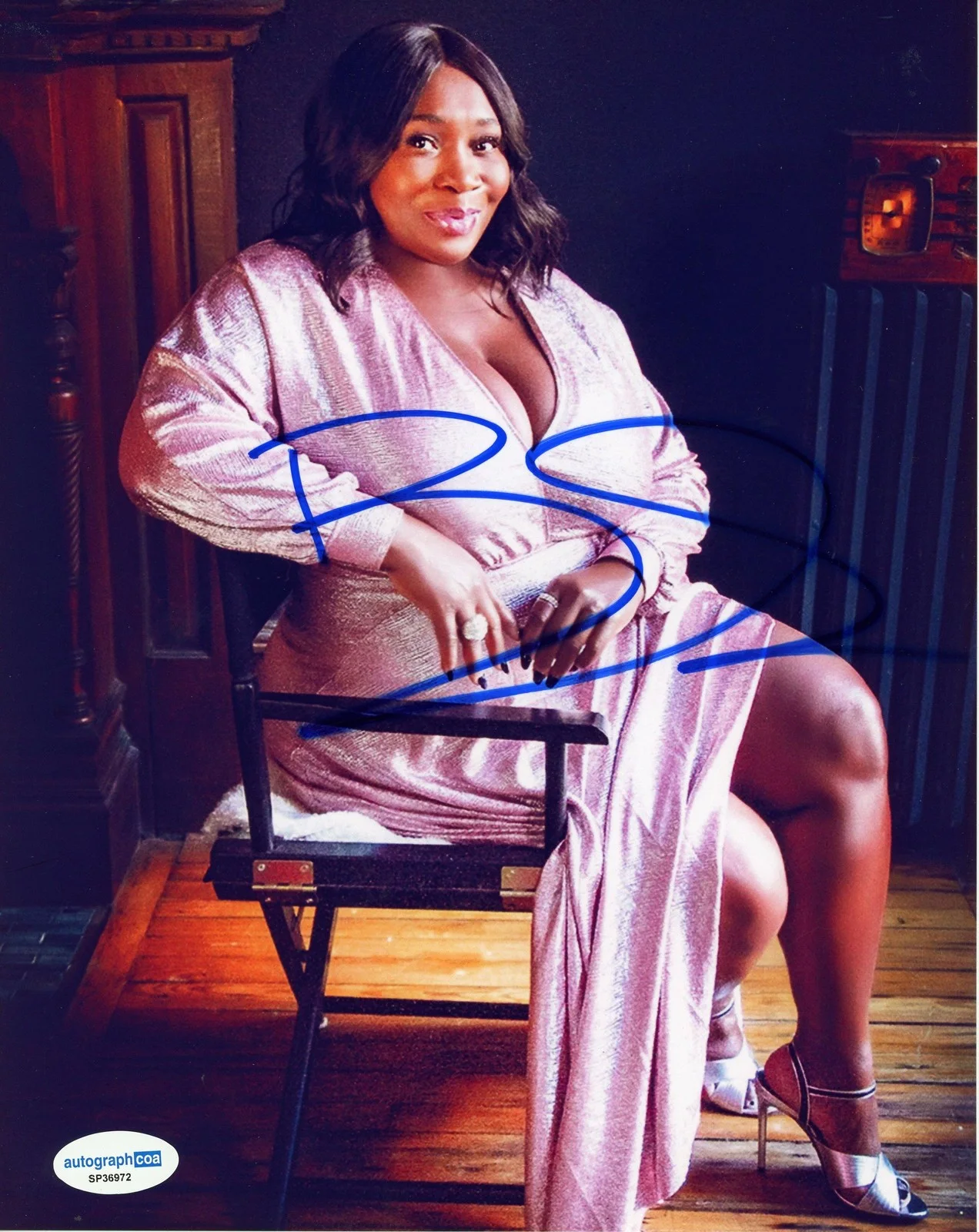 Bevy Smith — Bevy Smith "Fashion Queens" AUTOGRAPH Signed Autographed 8x10 Photo ACOA, изображение 2
