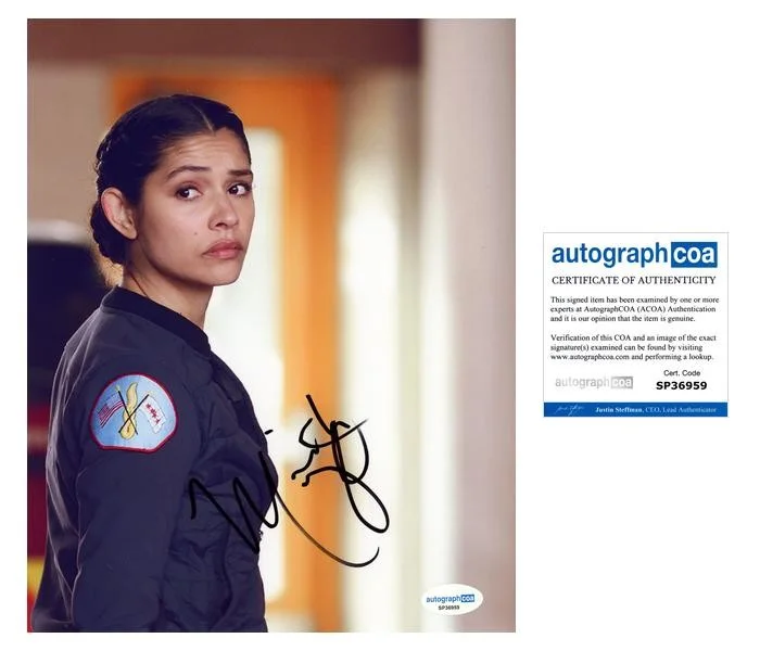Miranda Rae Mayo — Miranda Rae Mayo "Chicago Fire" AUTOGRAPH Signed 'Stella Kidd' 8x10 Photo ACOA