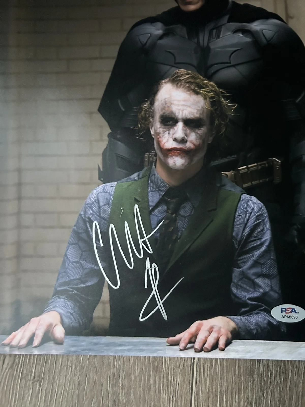 Christian Bale — Batman Christian Bale Signed Dark Knight Heath Ledger 11 X 14 PSA, image 2