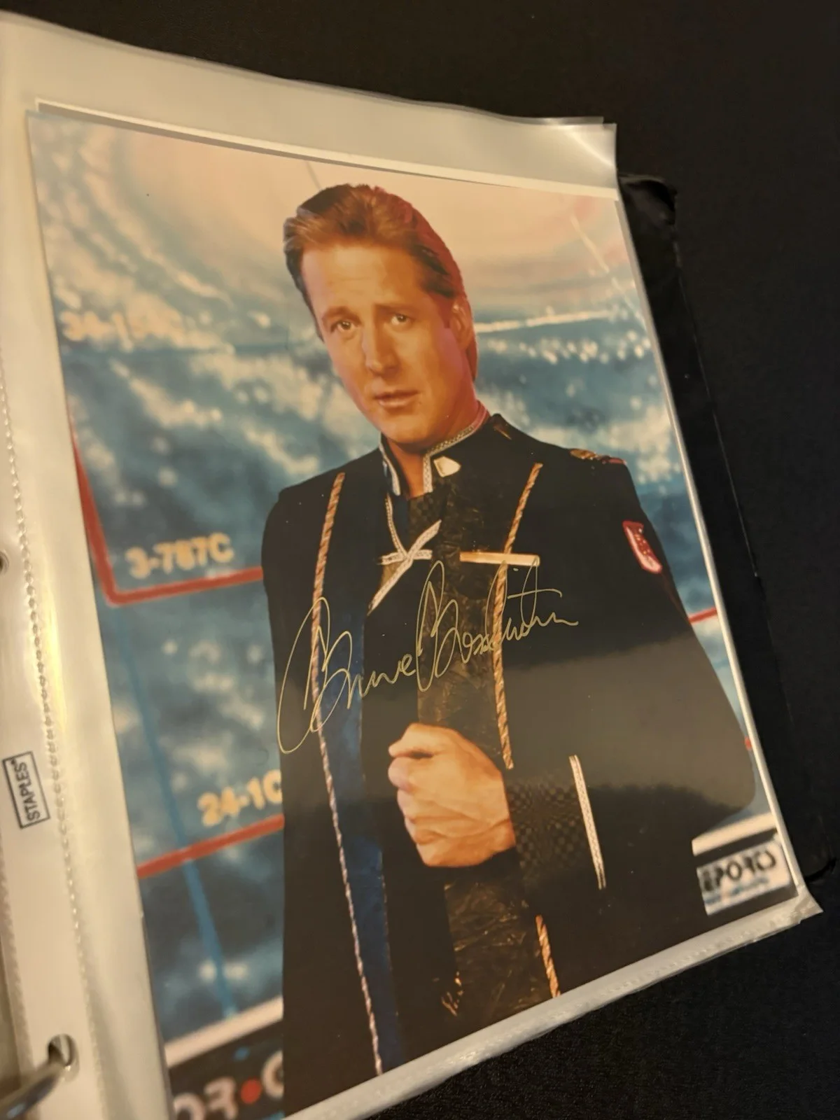 Bruce Boxleitner Signed 8x10 Color Photo - Babylon 5 Still, image 2