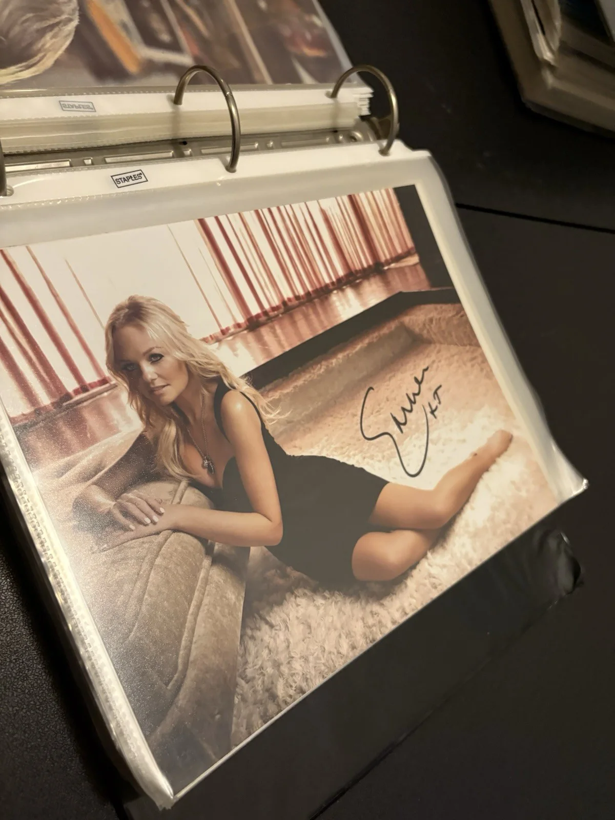 Emma Bunton Signed 8x10 Color Photo - Glamour Shot, image 2
