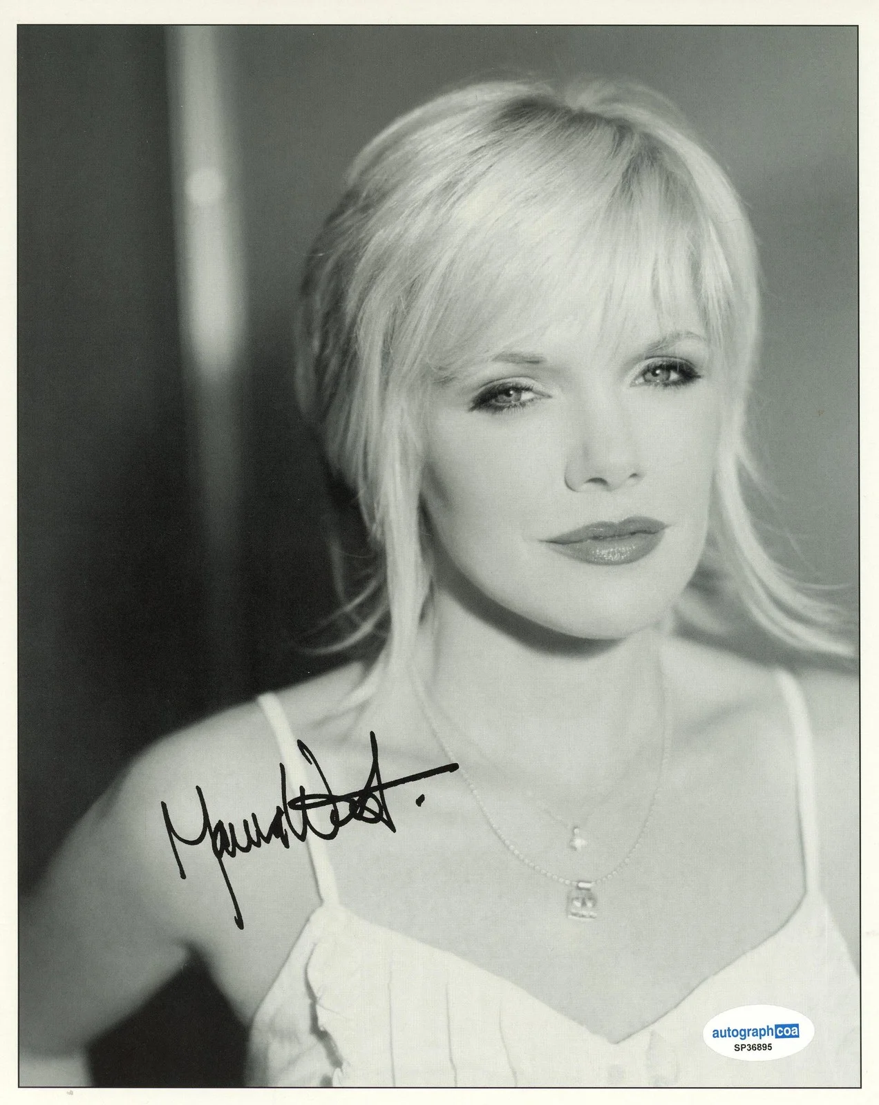 Maura West — Maura West "General Hospital" AUTOGRAPH Signed Autographed 8x10 Photo ACOA, изображение 2