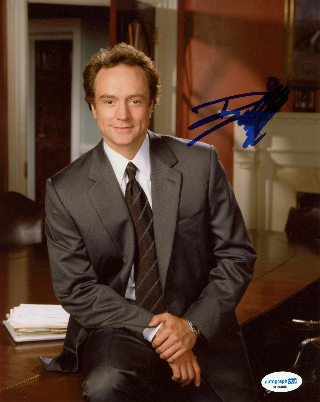 Bradley Whitford — Bradley Whitford "The West Wing" AUTOGRAPH Signed 'Josh Lyman' 8x10 Photo ACOA, image 2