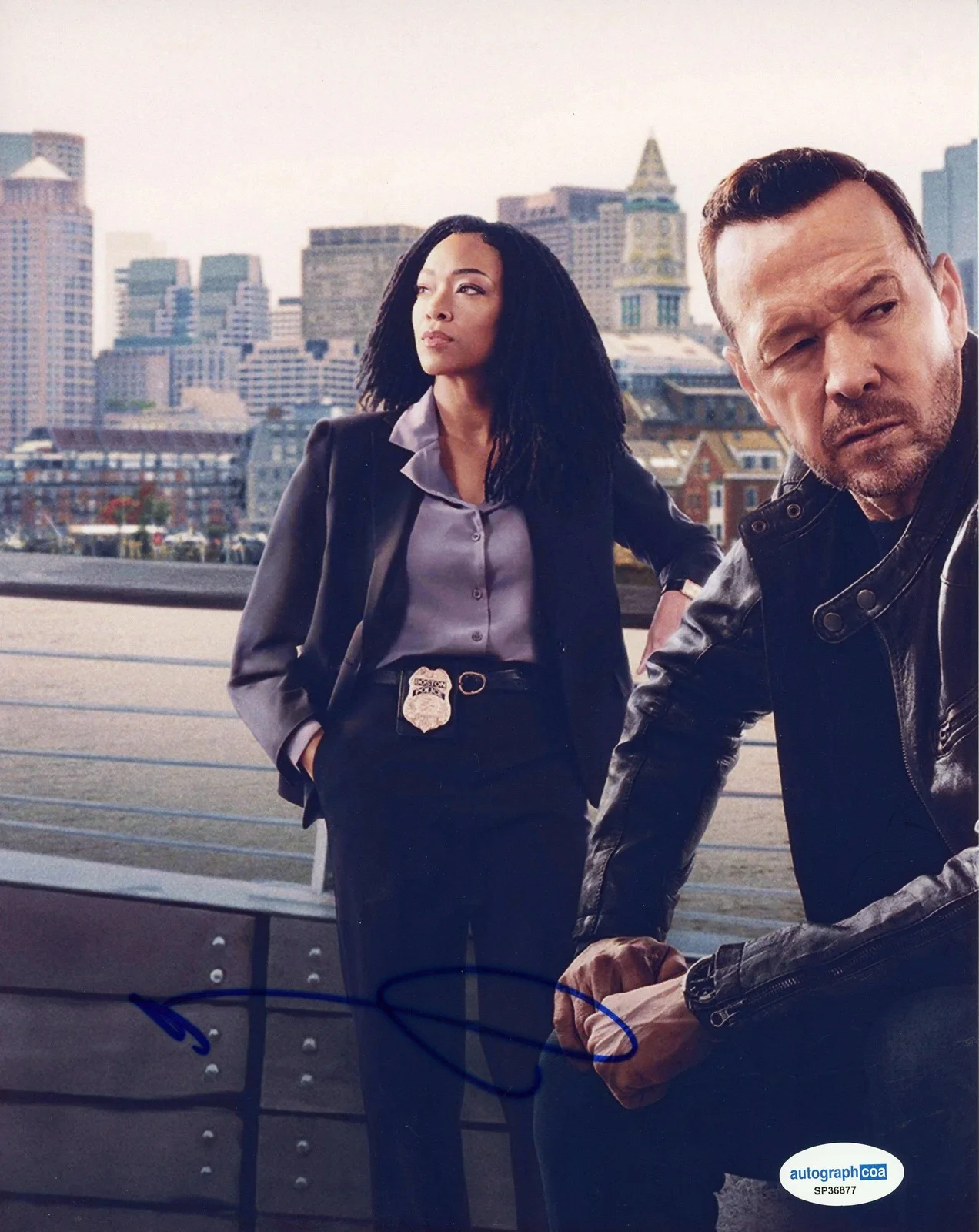 Donnie Wahlberg — Donnie Wahlberg "Boston Blue" AUTOGRAPH Signed 'Danny Reagan' 8x10 Photo ACOA, изображение 2