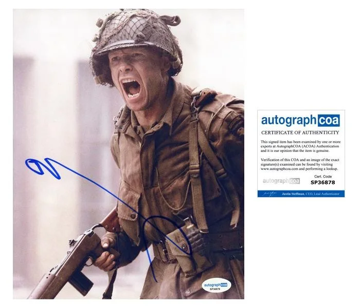 Donnie Wahlberg — Donnie Wahlberg "Band of Brothers" AUTOGRAPH Signed 'Lipton' 8x10 Photo B ACOA