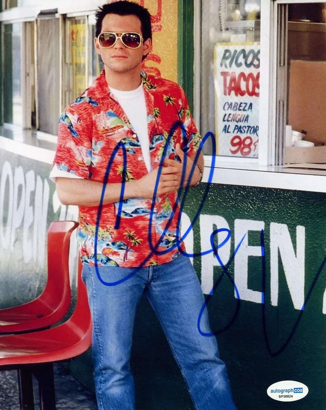 Christian Slater — Christian Slater "True Romance" AUTOGRAPH Signed 'Clarence' 8x10 Photo ACOA, image 2
