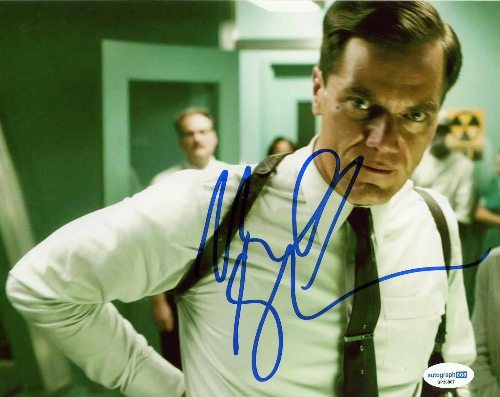 Michael Shannon — Michael Shannon "The Shape of Water" AUTOGRAPH Signed 'Richard' 8x10 Photo ACOA, image 2