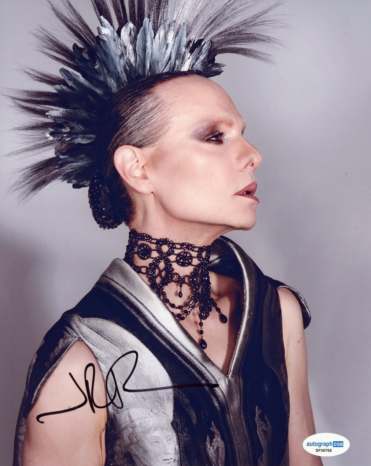 Jordan Roth — Jordan Roth AUTOGRAPH Signed Broadway Producer Autographed 8x10 Photo ACOA, image 2