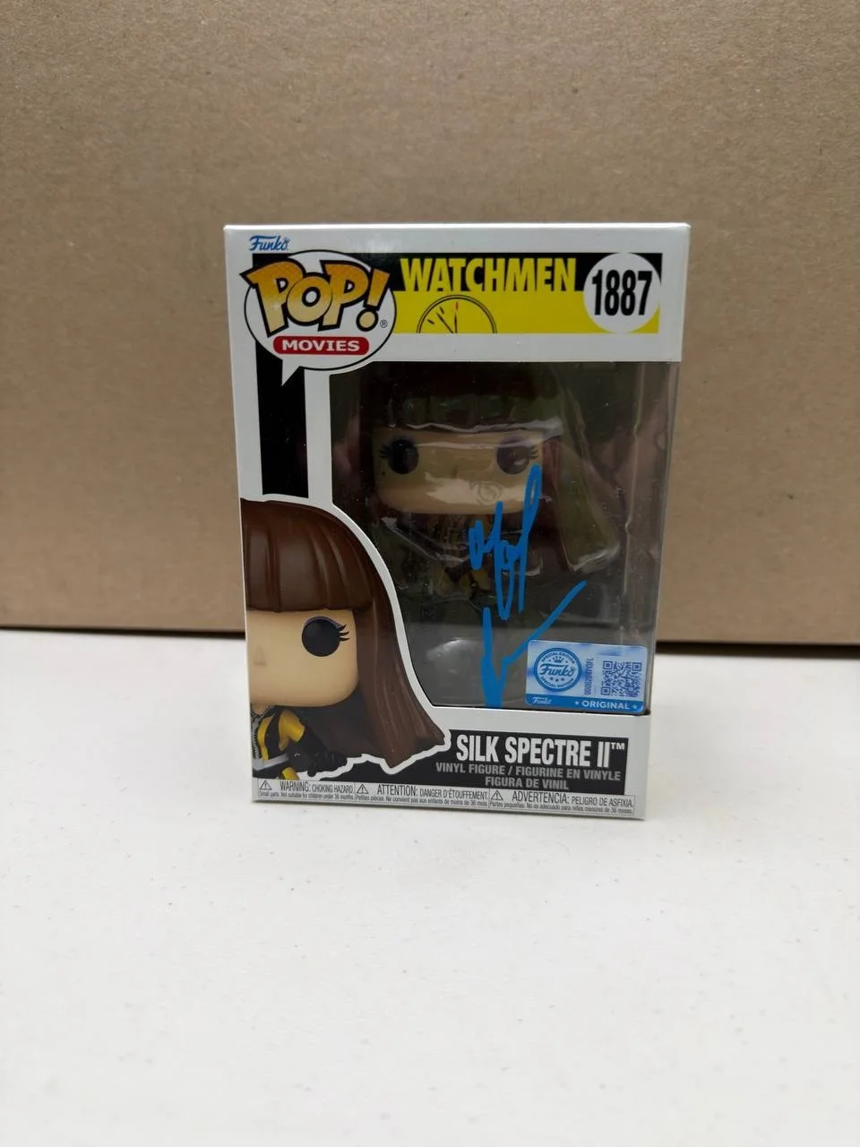 Malin Akerman — MALIN AKERMAN Autographed Watchmen Silk Spectre Funko Pop 1887 SIGNED JSA COA, изображение 2