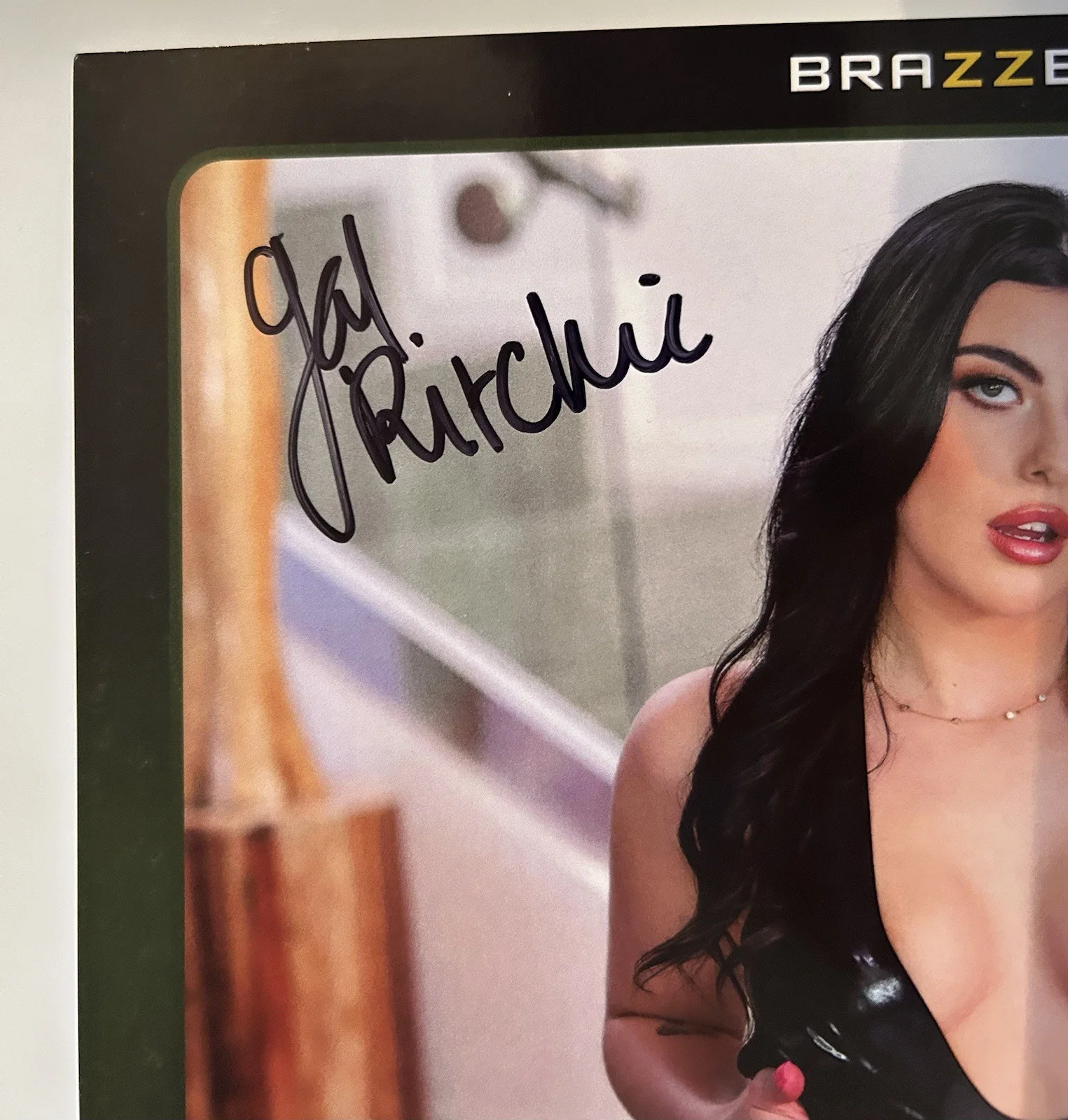 Gal Ritchie Adult Star 2026 Signed 8x10 Brazzers Promo Photo Autograph AVN, изображение 2