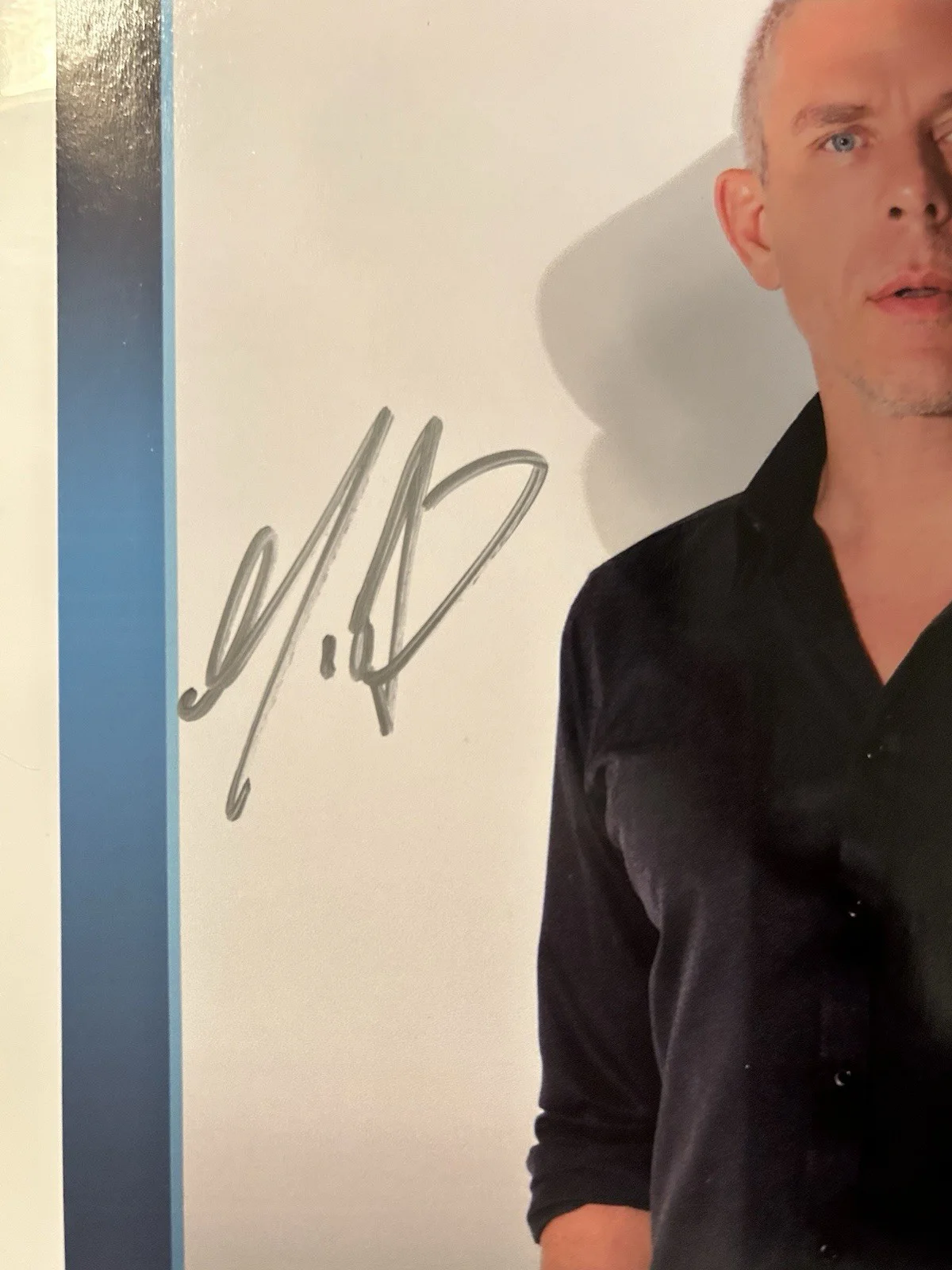Mick Blue — Adult Star Mick Blue Signed 8x10 Brazzers Promo Photo Autograph AVN Proof Pic, изображение 3