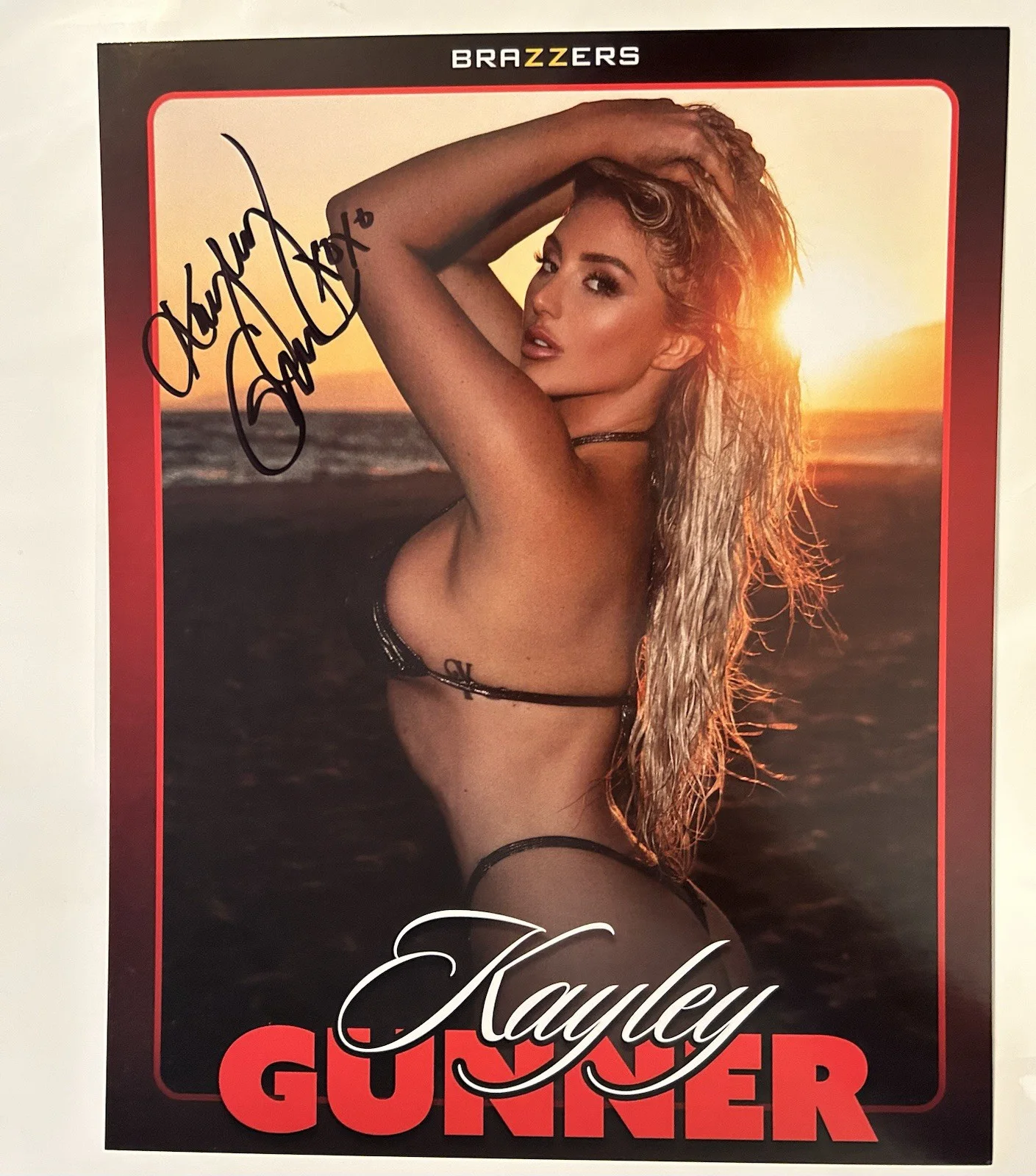 Kayley Gunner — Kayley Gunner Adult Star Brazzers Signed 8x10 Photo Card AVN Proof Pic
