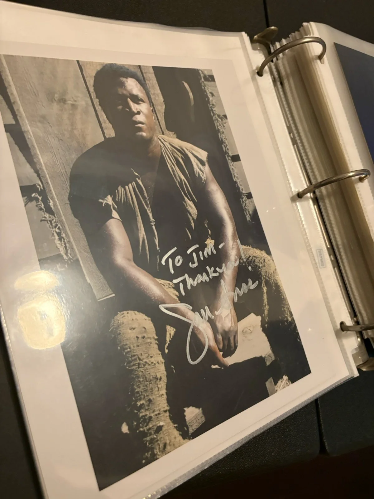 John Amos Signed 8x10 B&W Photo - Roots (1977), изображение 2