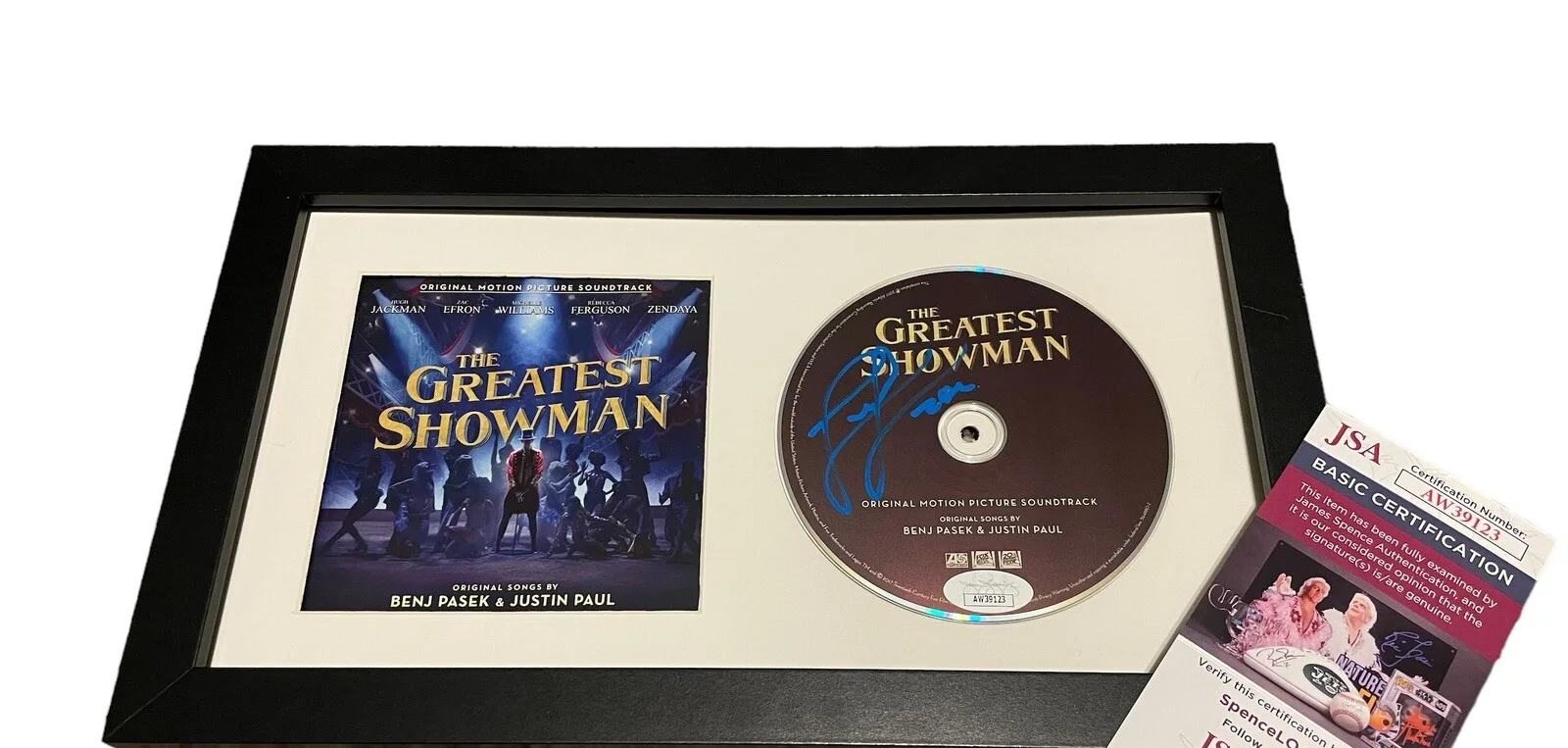 Zac Efron — ZAC EFRON SIGNED AUTOGRAPH THE GREATEST SHOWMAN SOUNDTRACK FRAMED CD C JSA COA