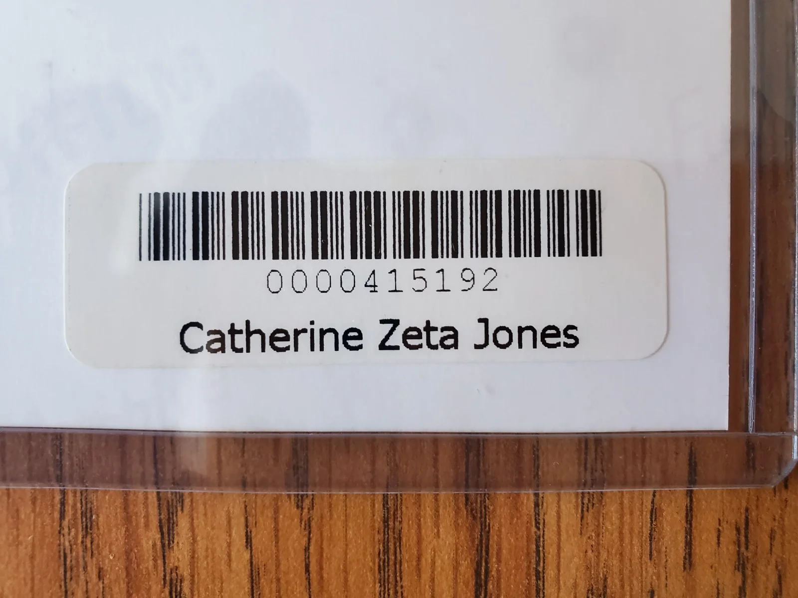 Catherine Zeta Jones — CATHERINE ZETA JONES Chicago 11X14 Autographed Photo with Letter of Authenticity, изображение 3