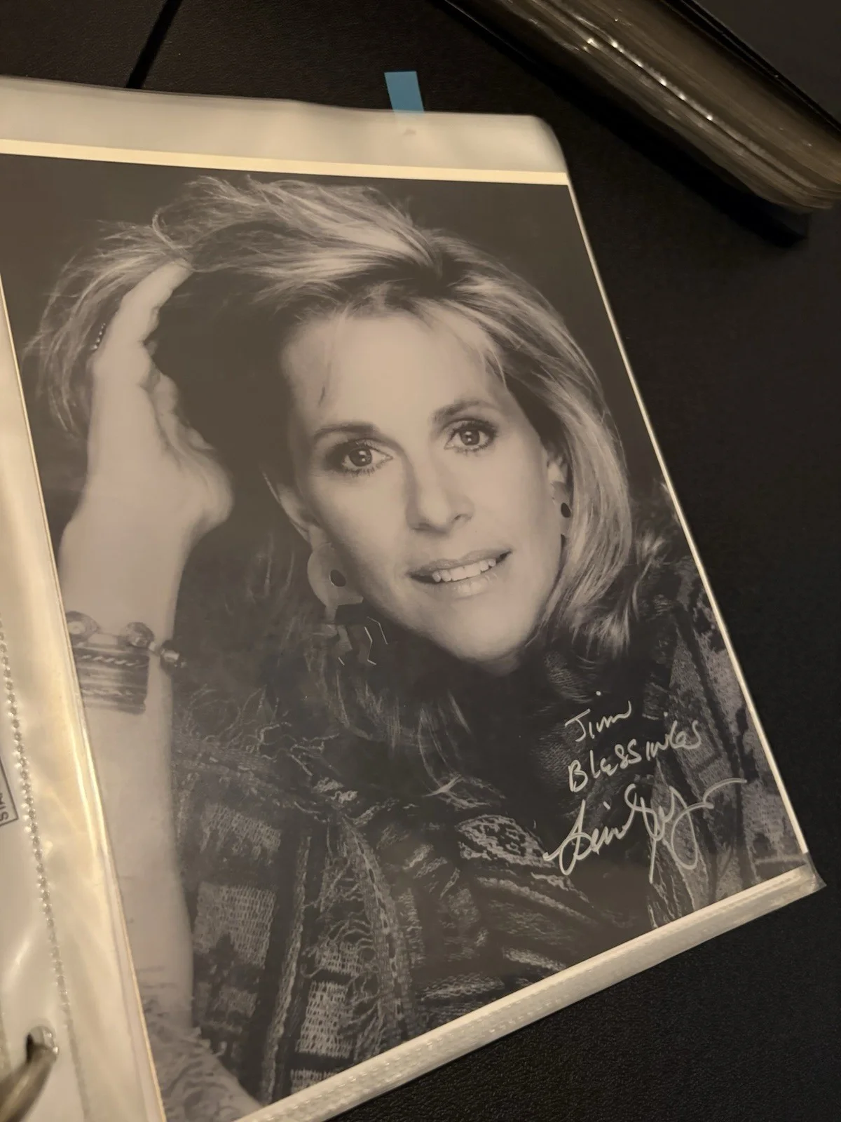 Lindsay Wagner Signed 8x10 B&W Headshot - Blessings, image 2
