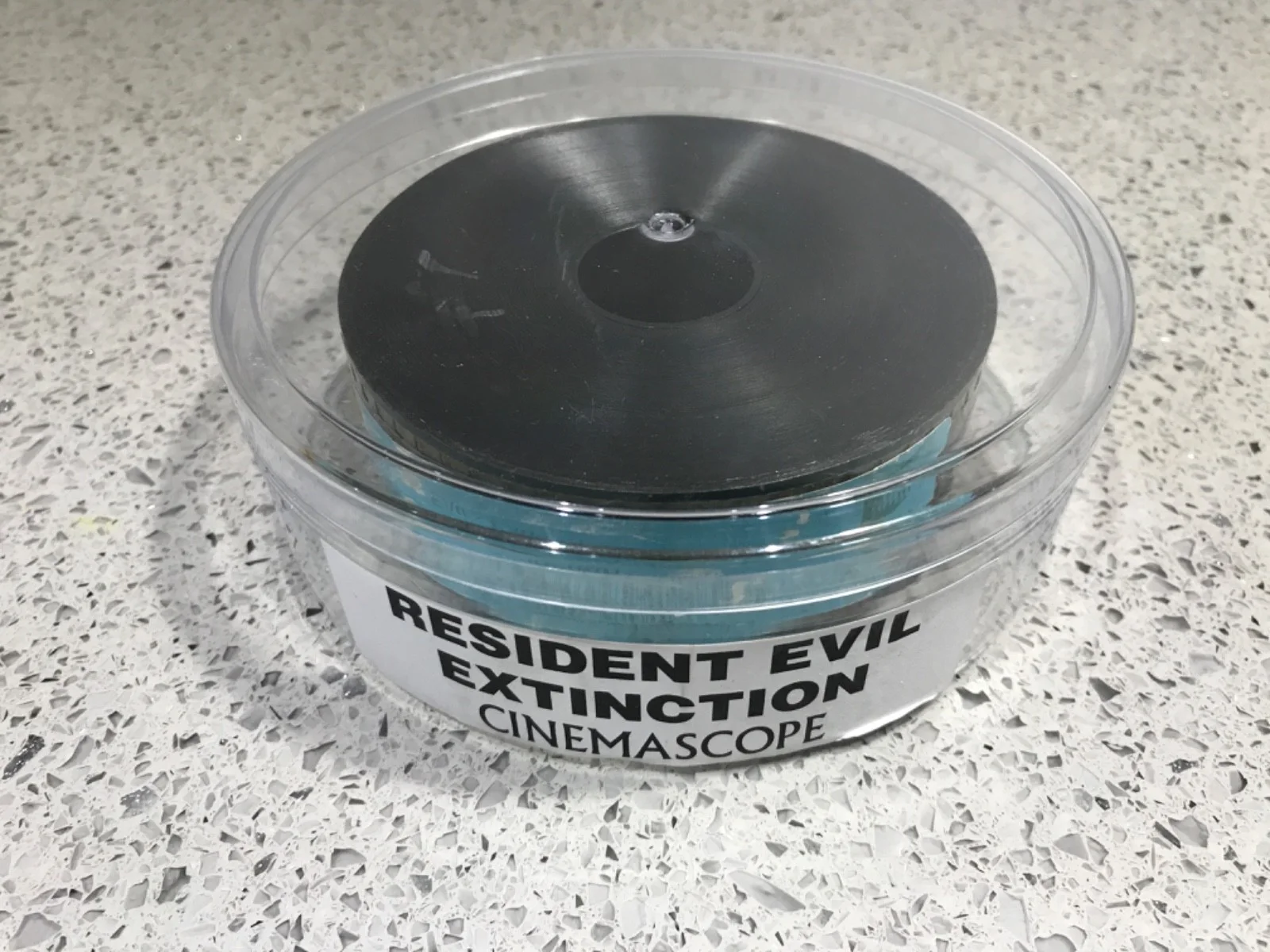 35mm Movie Trailer Film Cell Cinema Reel - RESIDENT EVIL EXTINCTION v1 (2007), изображение 4