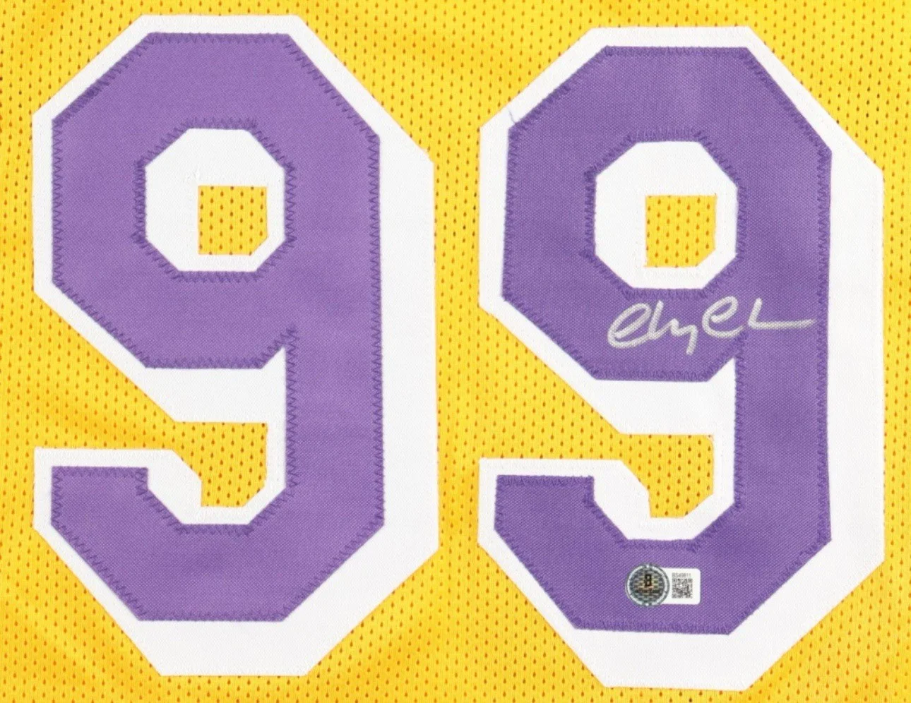Chevy Chase — Chevy Chase "Fletch" Autographed/Signed Jersey Beckett Yellow Custom Jersey, изображение 2