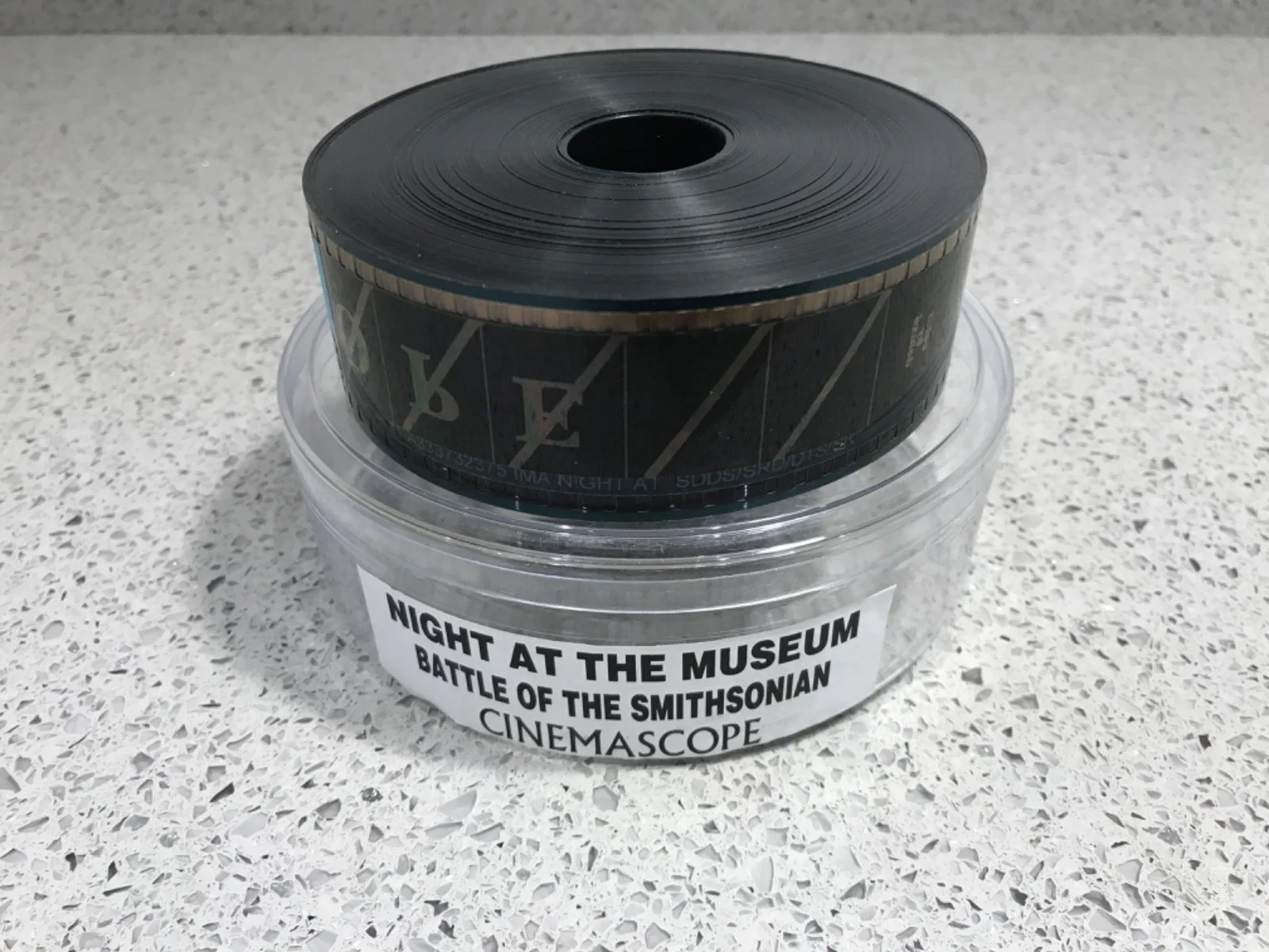 35mm Movie Trailer Cinema Reel NIGHT AT THE MUSEUM : BATTLE OF THE SMITHSONIAN, изображение 3