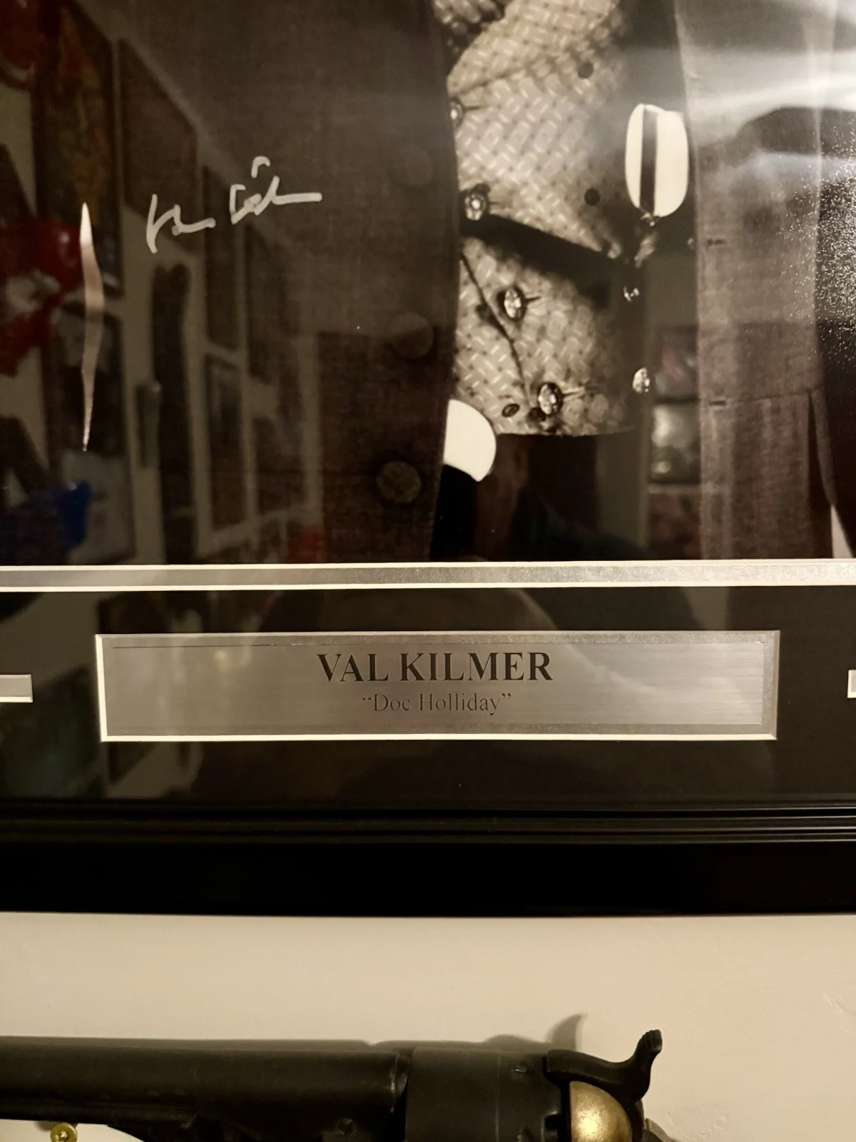 Val Kilmer — Val Kilmer Signed Autographed Framed Tombstone 16x20 Photo Doc Holliday JSA, изображение 2