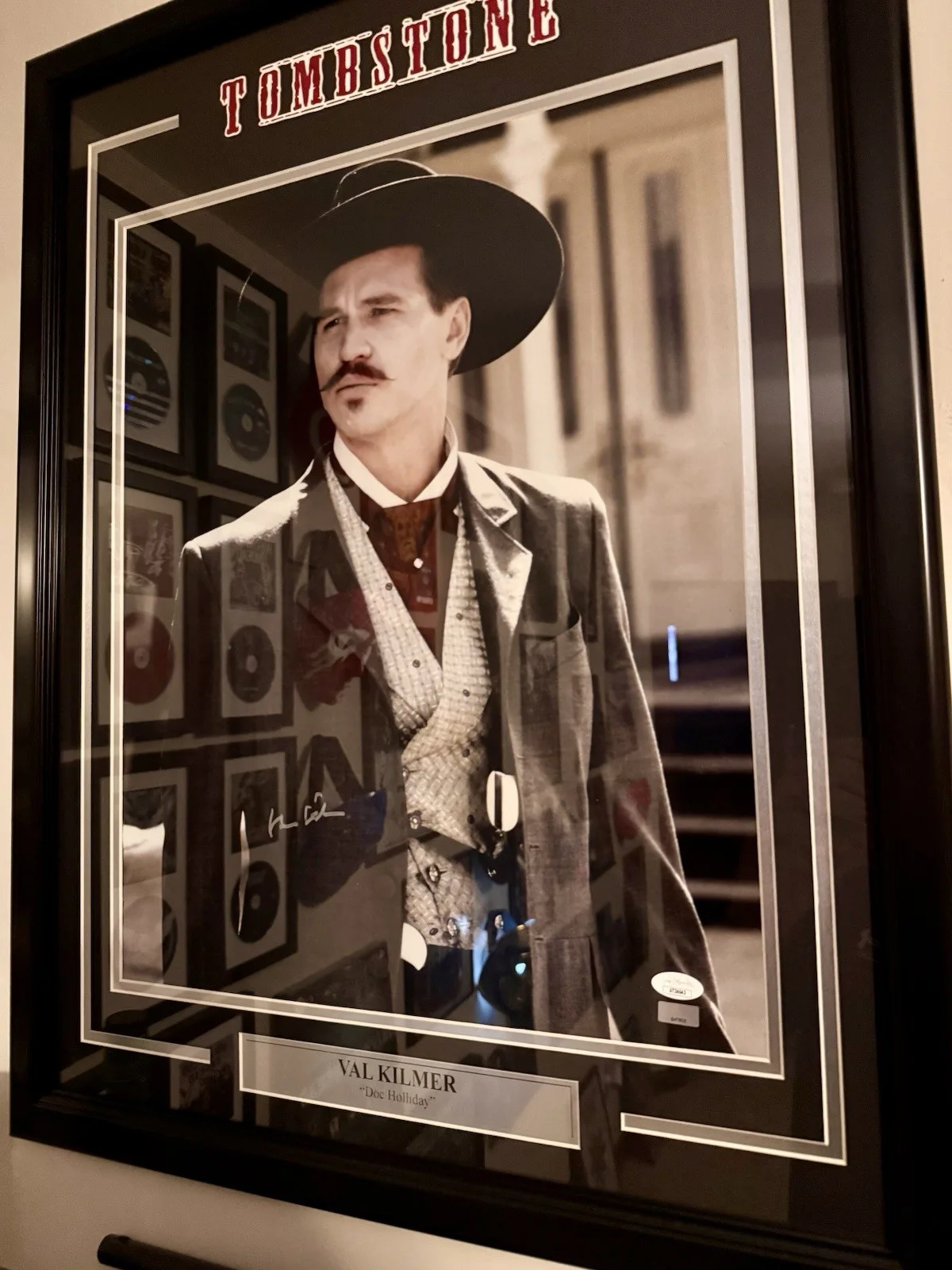 Val Kilmer — Val Kilmer Signed Autographed Framed Tombstone 16x20 Photo Doc Holliday JSA, изображение 5