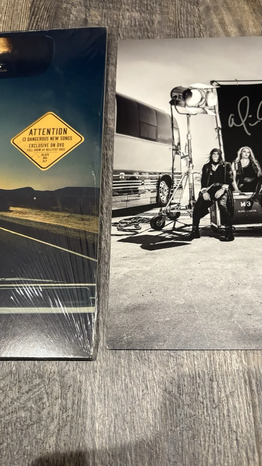 Alice Cooper- Road 2LP/DVD BLACK VINYL - Autographed - Signed Insert - Album Lp, image 4