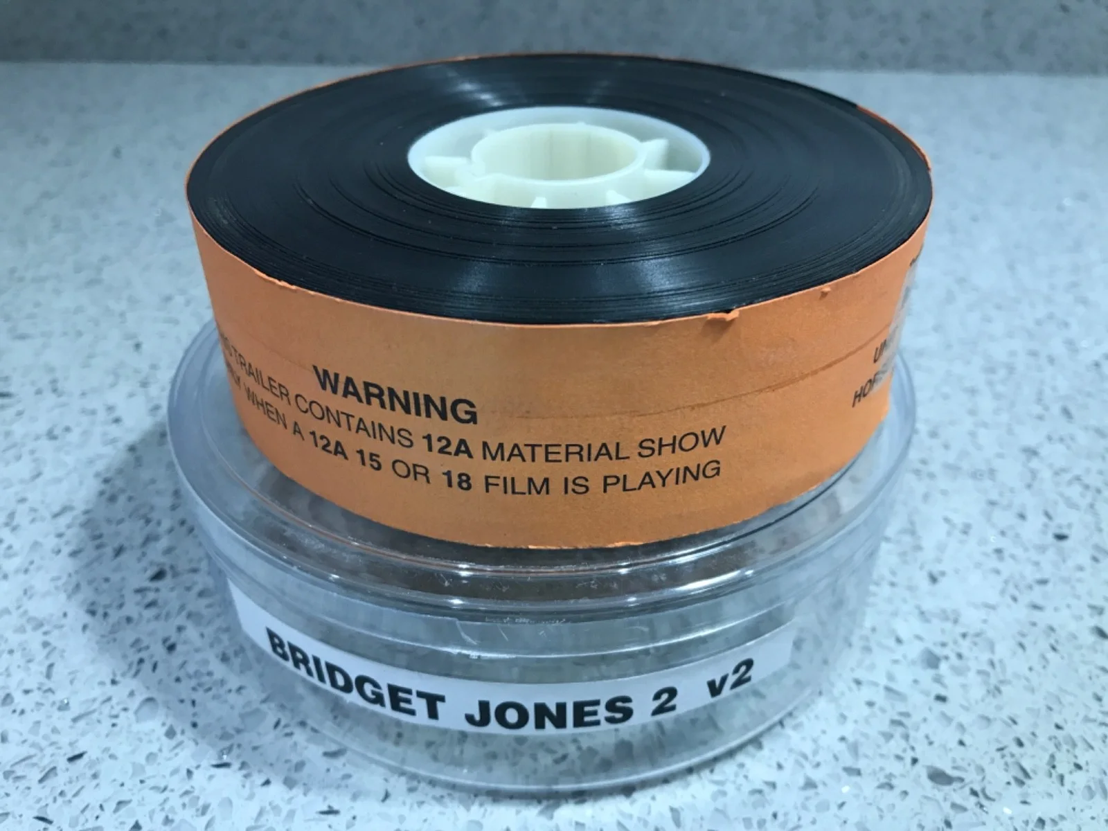 35mm Movie Trailer Film Cell Cinema Reel BRIDGET JONES EDGE OF REASON v2 (2004), изображение 2