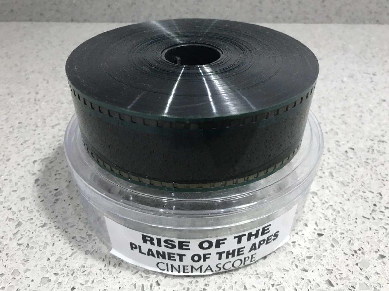 35mm Movie Trailer Film Cell Cinema Reel - RISE OF THE PLANET OF THE APES (2011), изображение 2