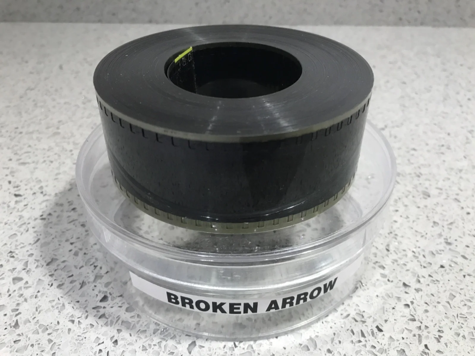 35mm Movie Trailer Film Cell Cinema Reel - BROKEN ARROW (1996) - John Travolta, изображение 2