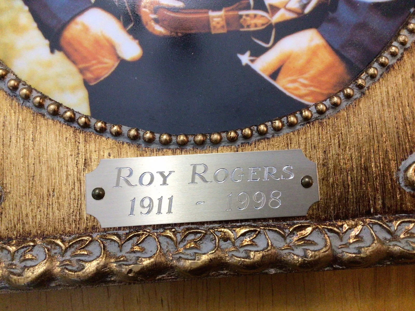 Roy Rogers, 1911-1998, Nicely Framed Color Photo W/plaque, изображение 2