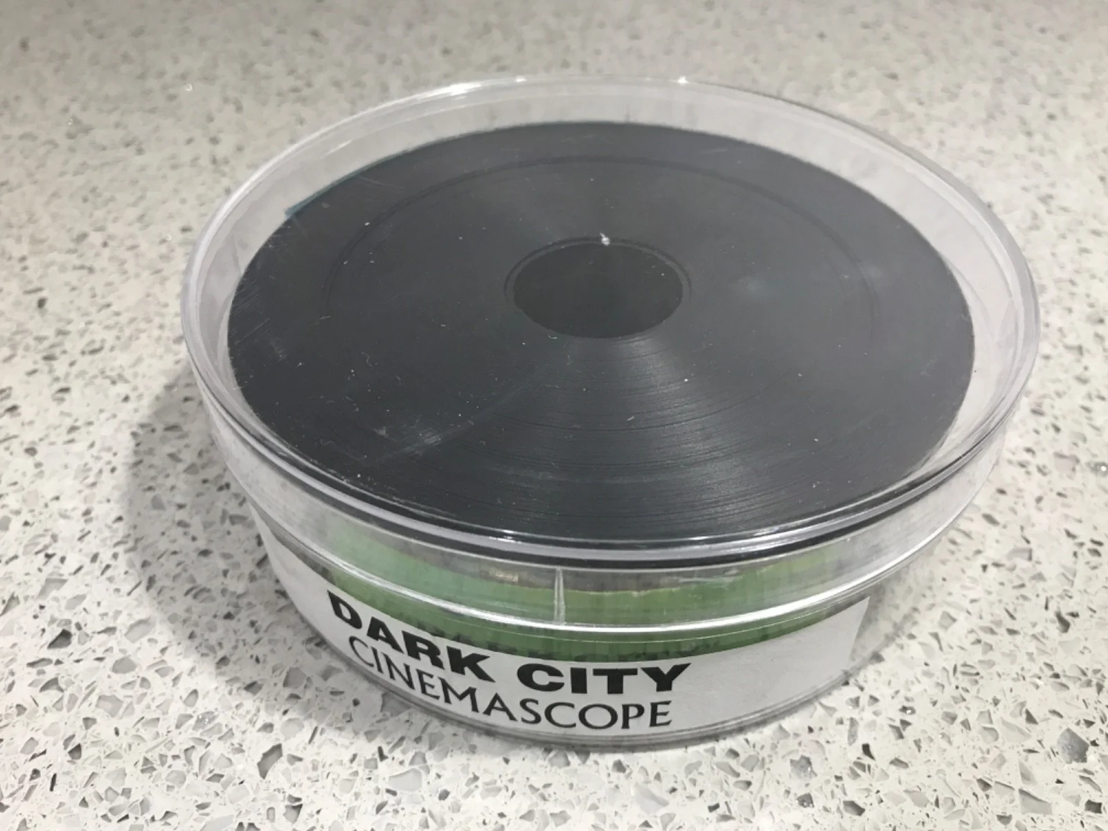 35mm Movie Trailer Film Cell Cinema Reel - DARK CITY (1998) - Kiefer Sutherland, изображение 4