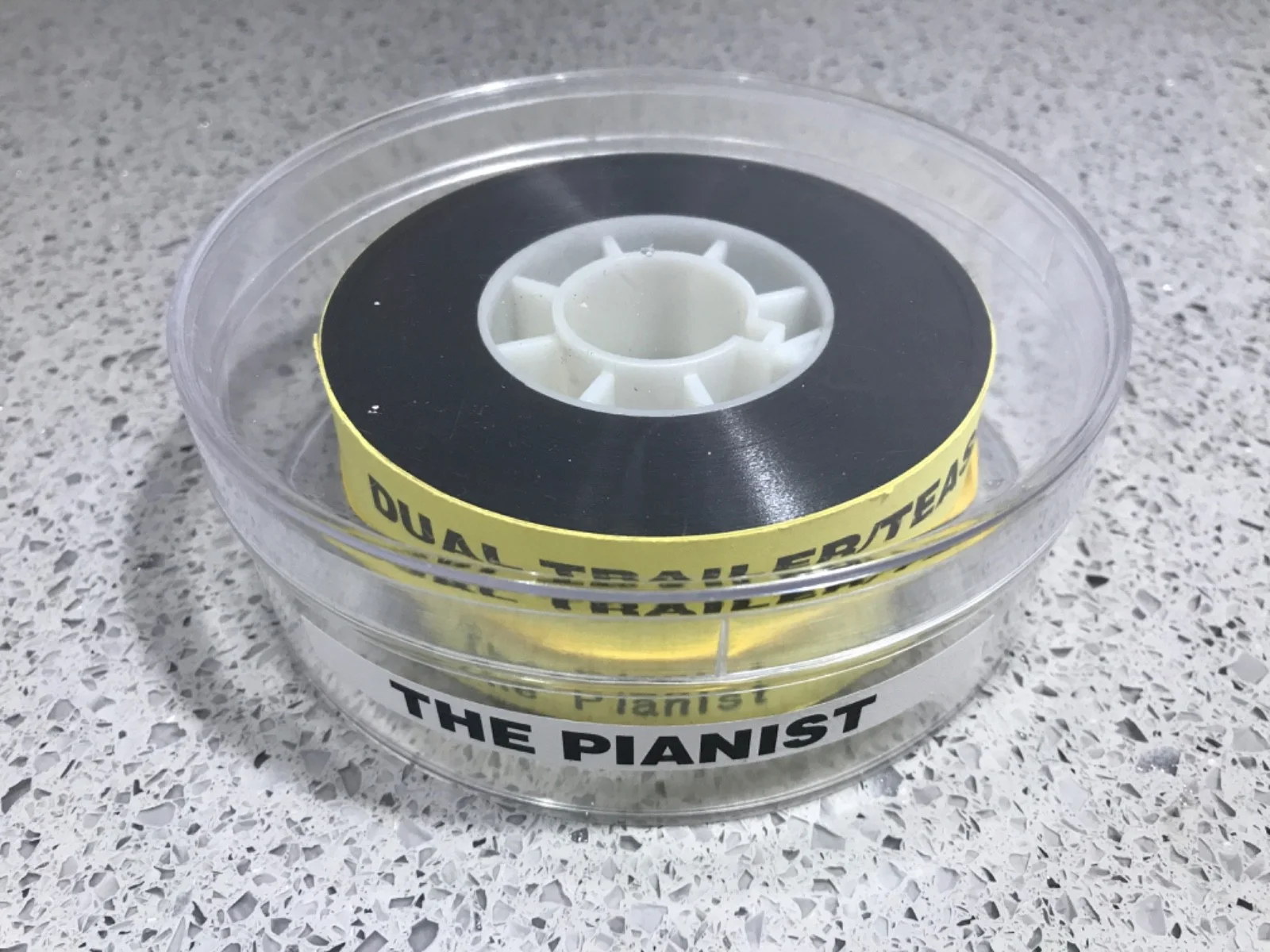 35mm Movie Trailer Film Cell Cinema Reel - THE PIANIST (2002) v2 - Adrien Brody, изображение 3